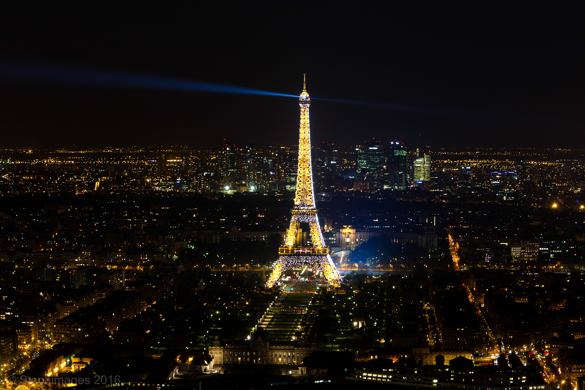 Canon EF 70-200mm F4L IS USM sample photo. City lights photography