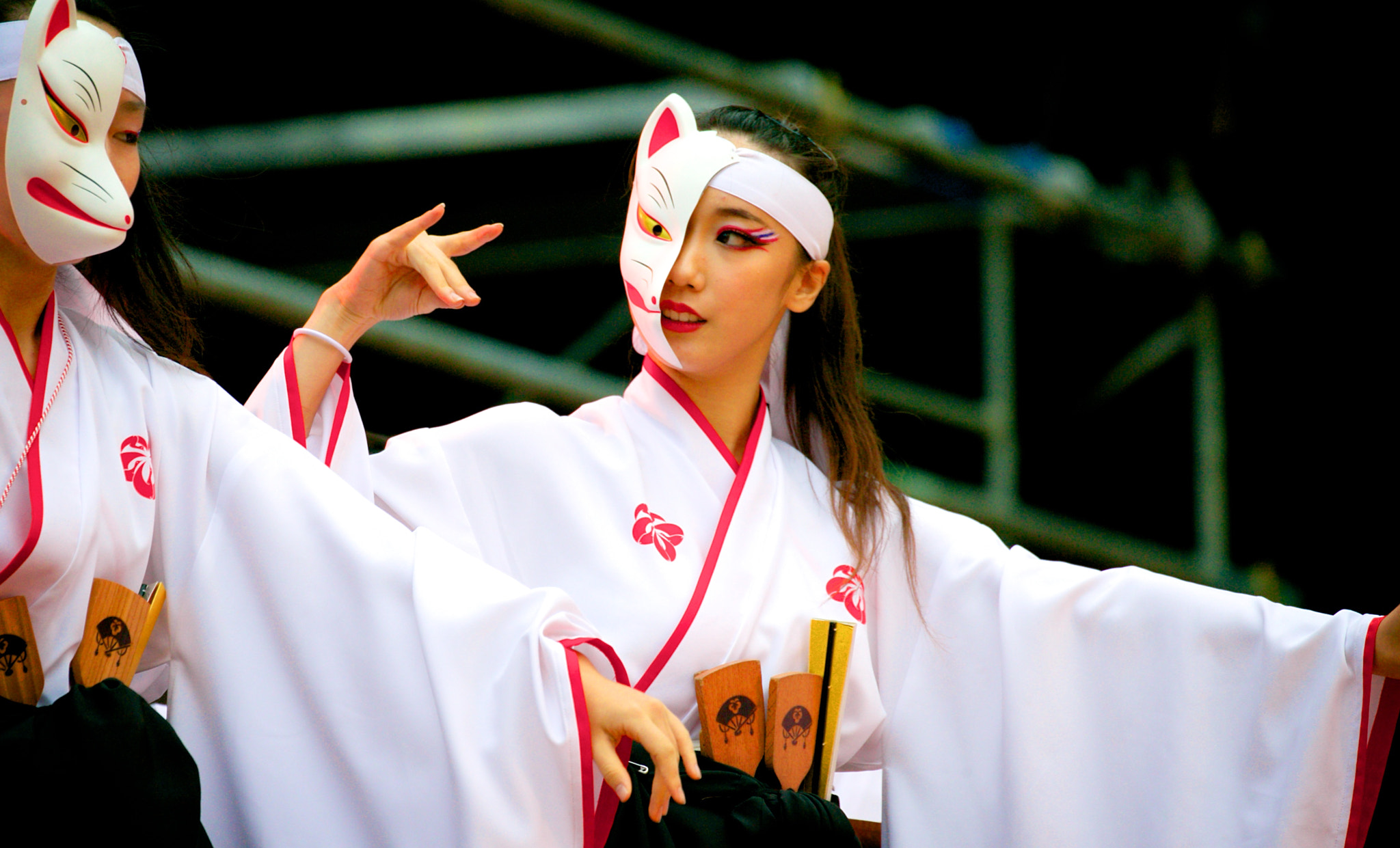 Canon EF 100-400mm F4.5-5.6L IS II USM sample photo. She is... photography