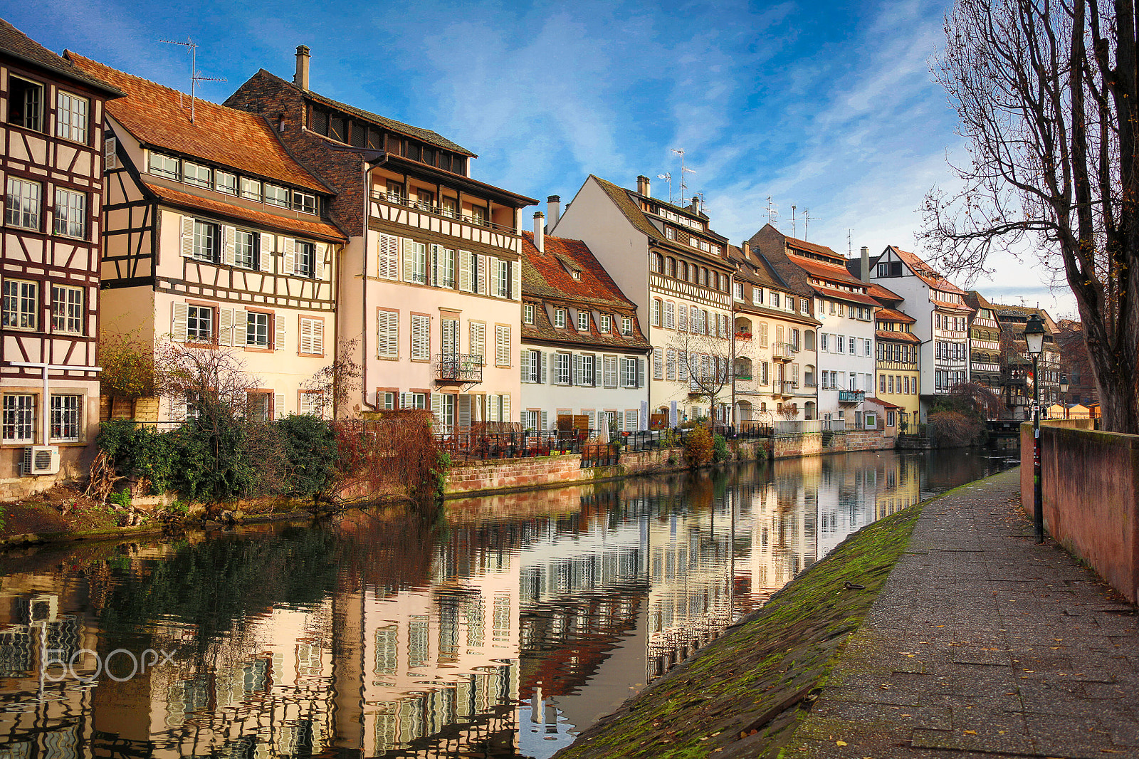 Canon EF 28-300mm F3.5-5.6L IS USM sample photo. Old strasbourg photography