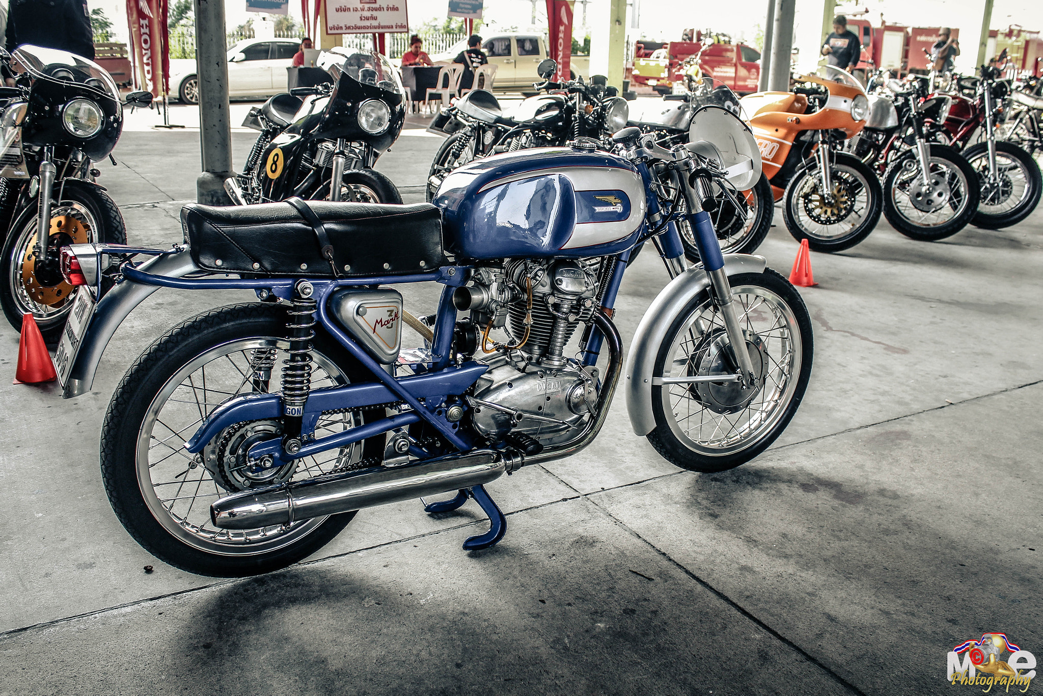 Canon EOS 650D (EOS Rebel T4i / EOS Kiss X6i) sample photo. Motor classic show photography