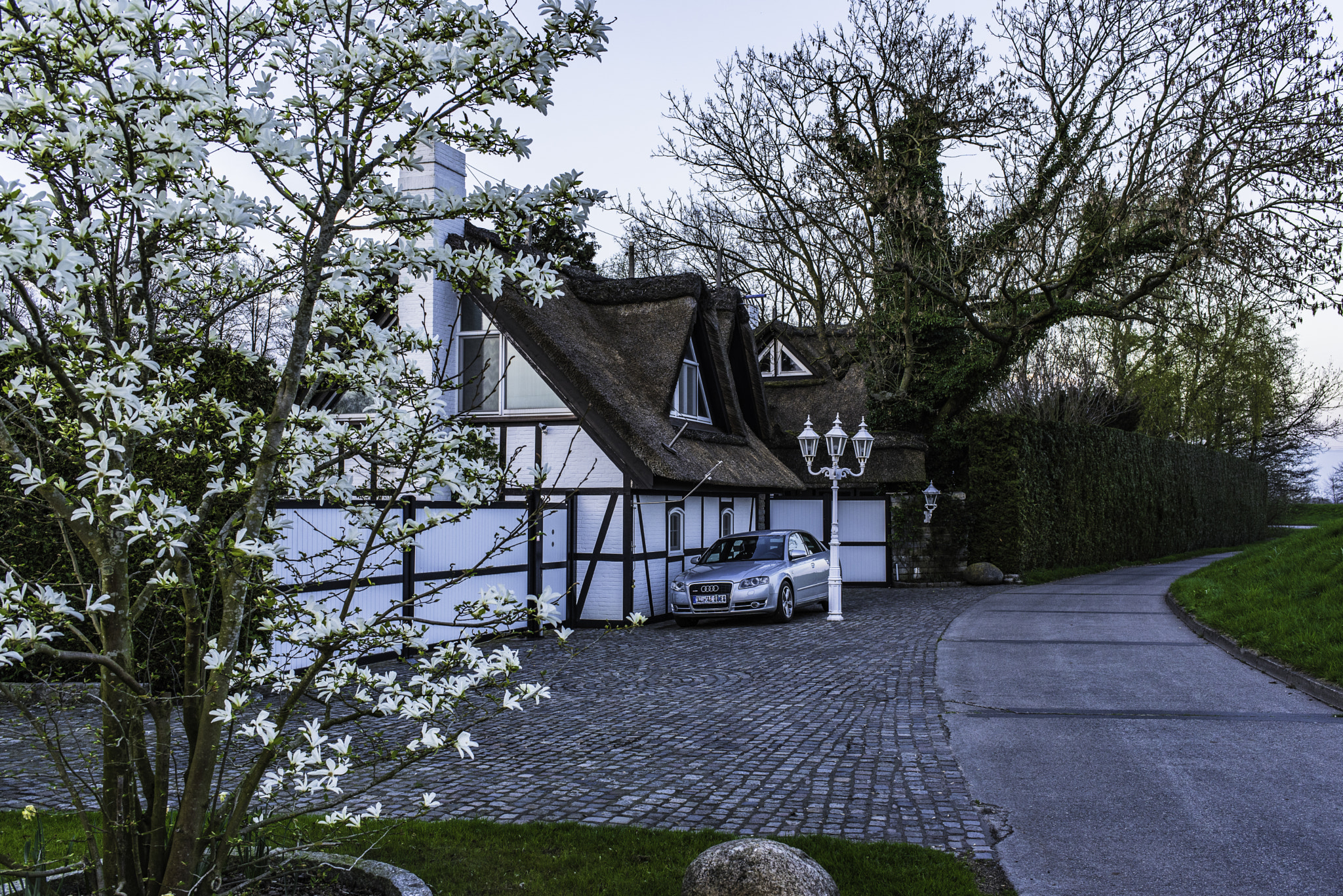 Nikon D750 + AF-S Nikkor 35mm f/1.8G sample photo. House near the dike photography