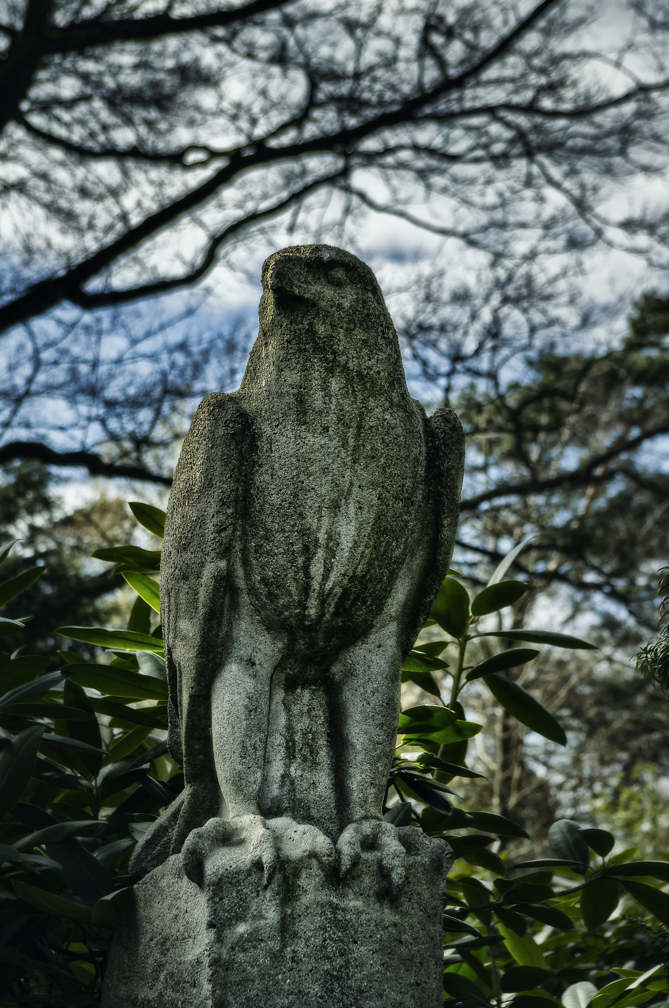 Pentax smc DA 18-55mm F3.5-5.6 ED AL II (IF) sample photo. Gravekeeper photography