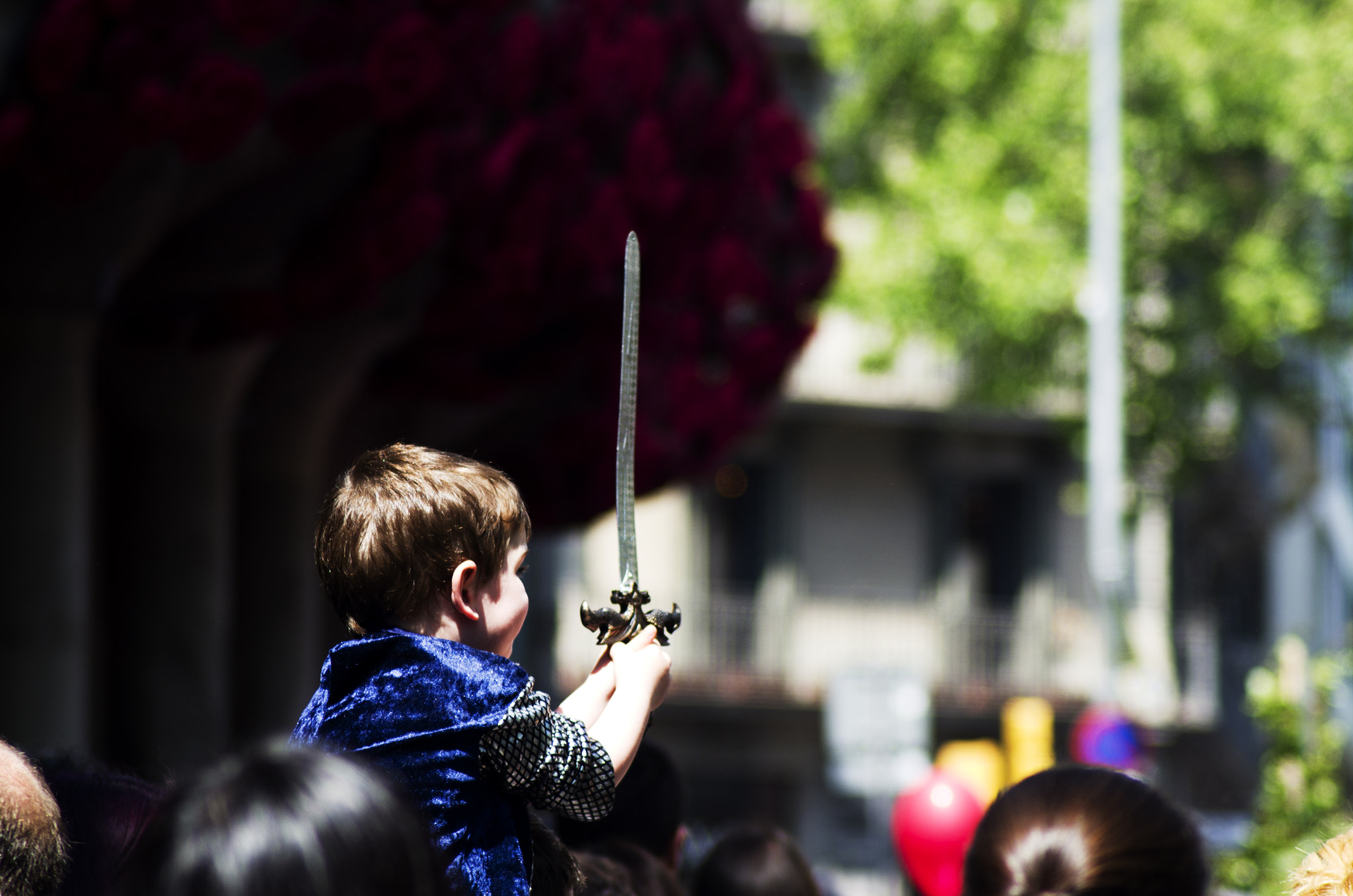 Pentax K-50 + Tamron AF 70-300mm F4-5.6 Di LD Macro sample photo. Keeping traditions photography