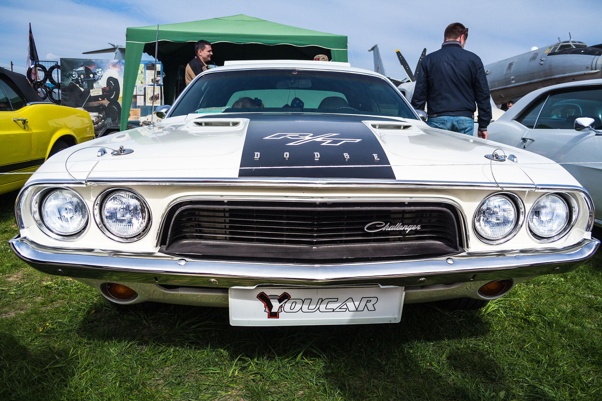 Canon EF-S 18-55mm F3.5-5.6 sample photo. Dodge challenger r/t photography