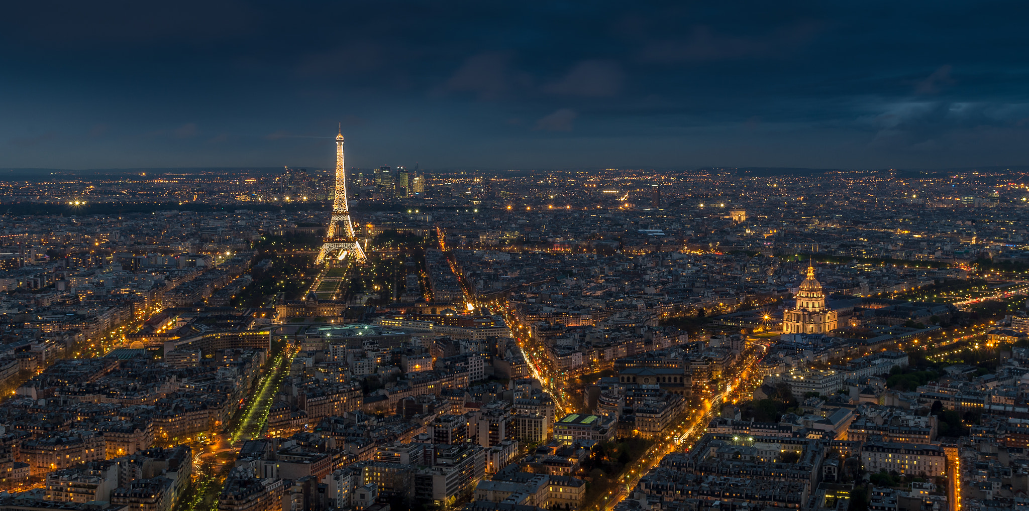 Pentax K-500 sample photo. Paris by night - tour montparnasse photography