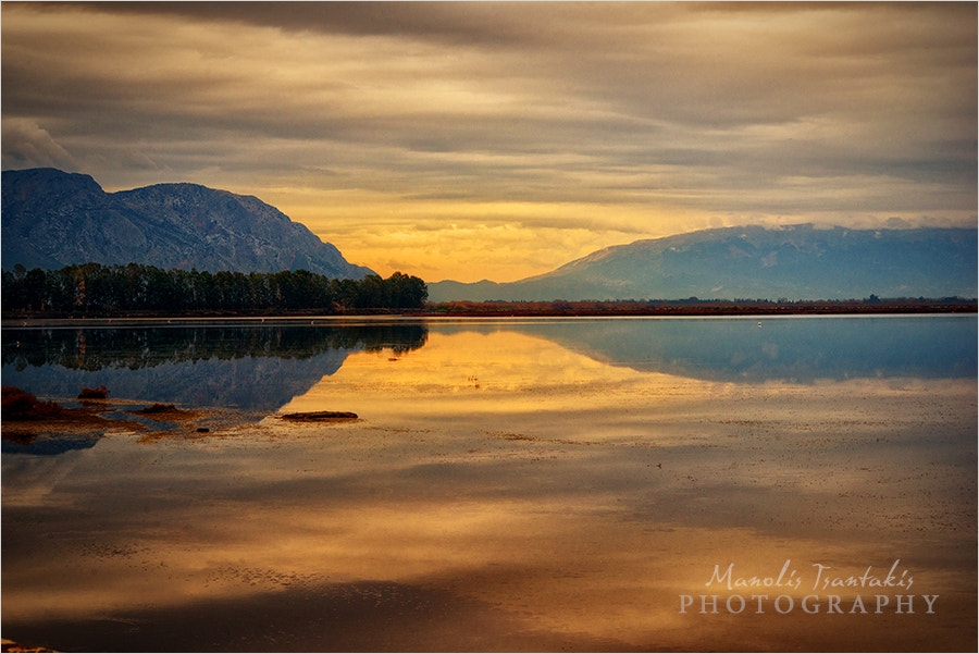 Nikon D600 + AF Nikkor 70-210mm f/4-5.6 sample photo. The reflection of calmness photography