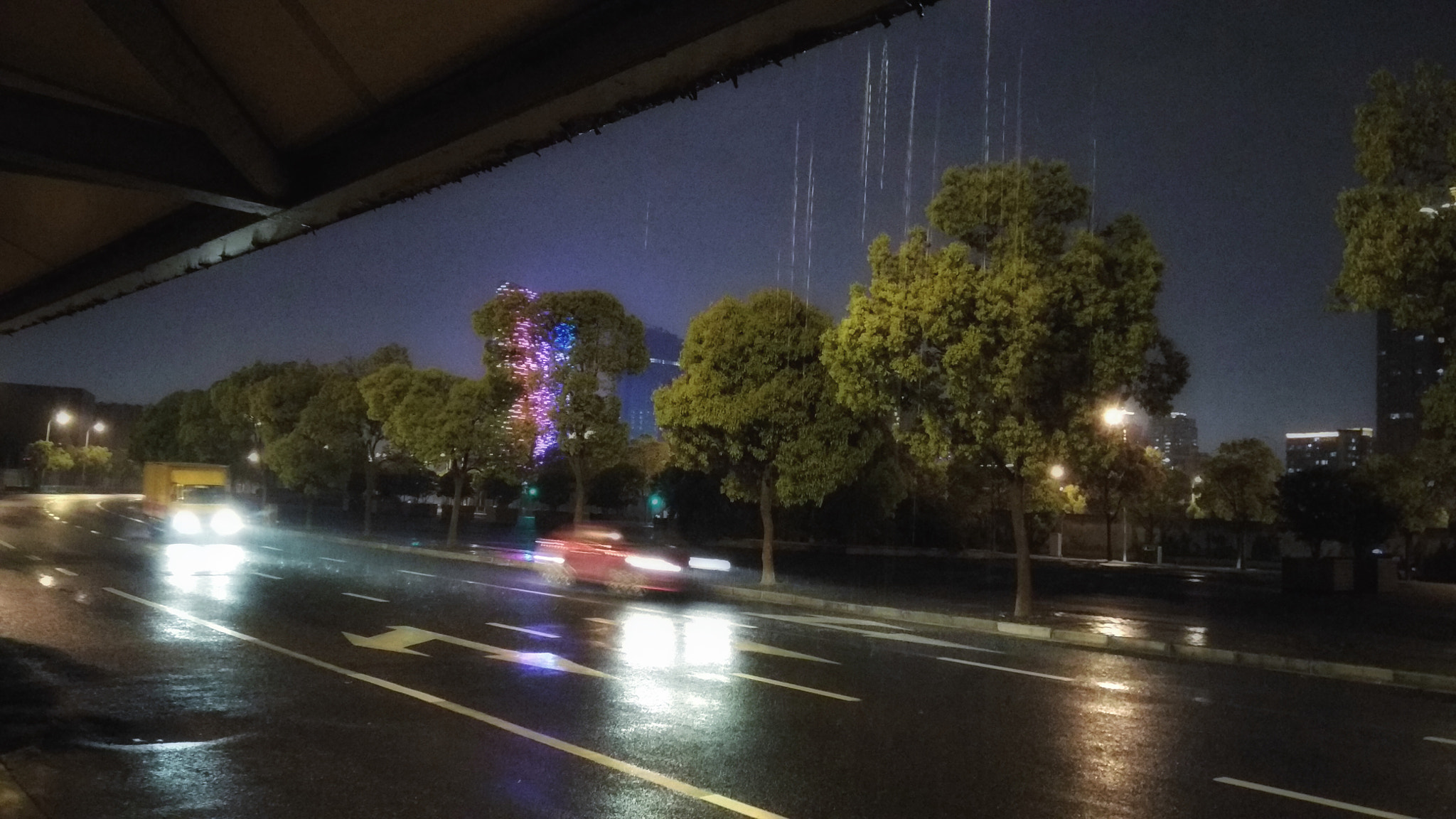Xiaomi MI NOTE Pro sample photo. Raining in shanghai photography