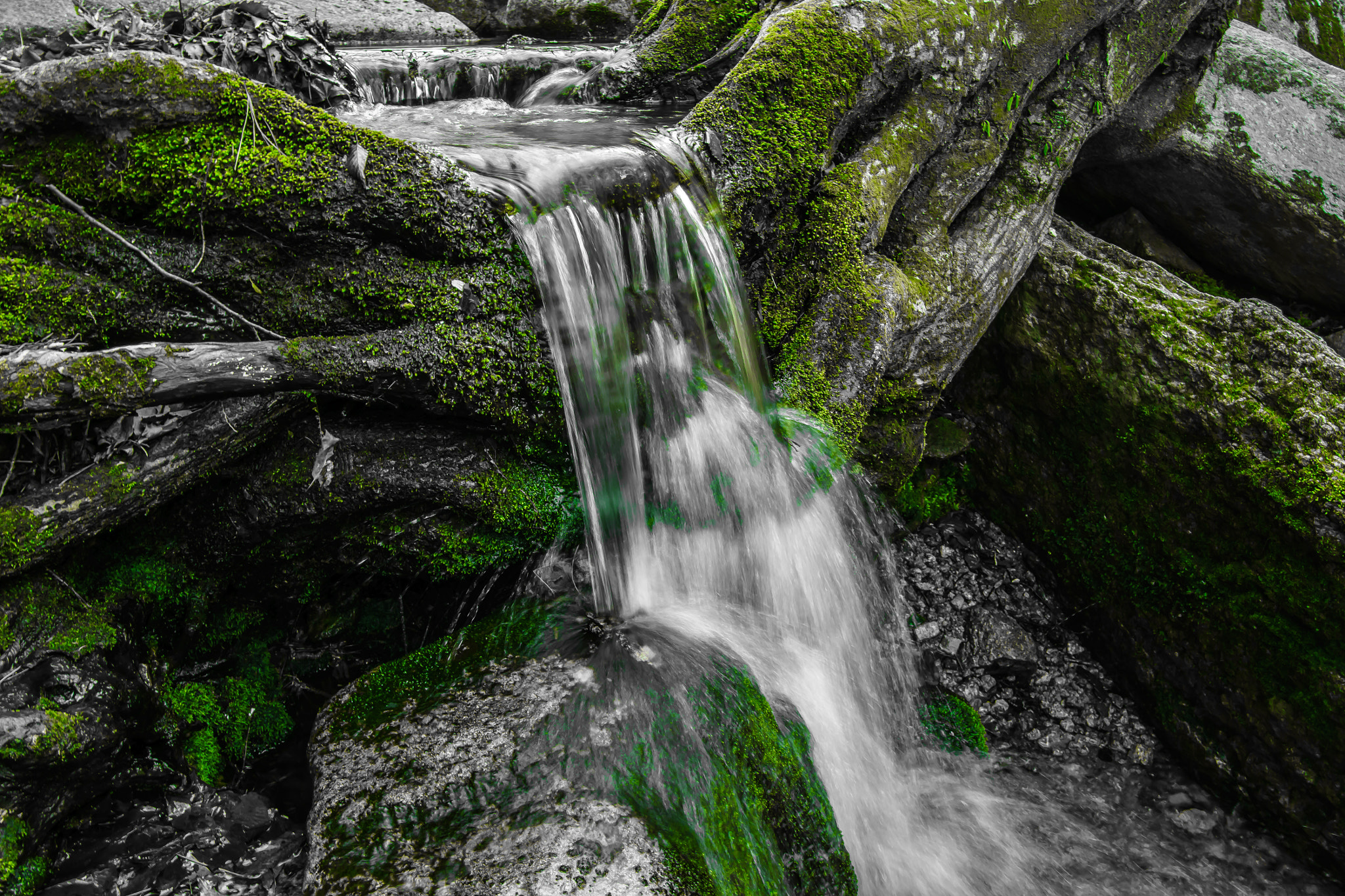 Sony ILCA-77M2 + Sigma 17-70mm F2.8-4.5 (D) sample photo. Flowing water near beomeosa temple photography