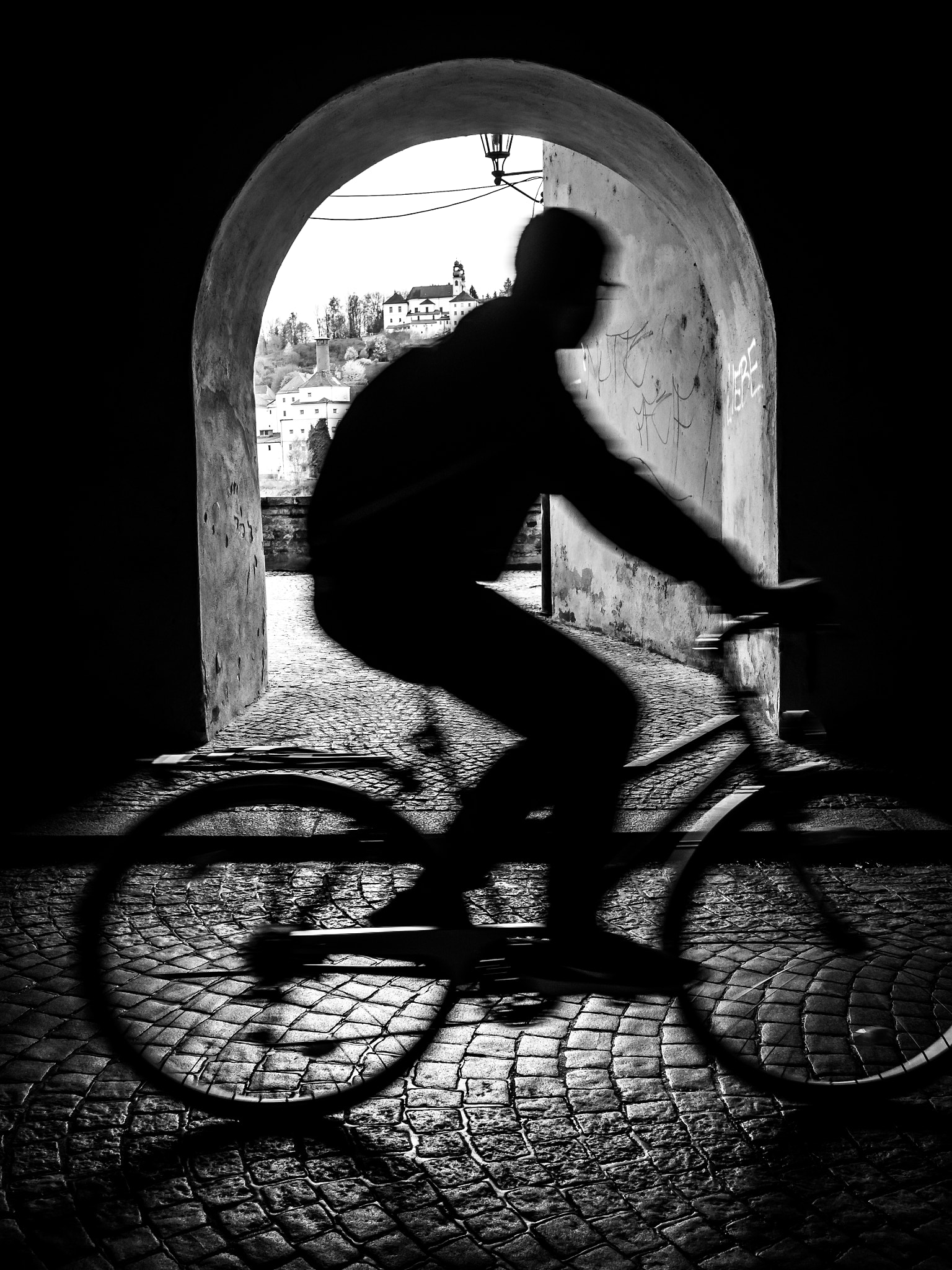 Olympus OM-D E-M10 II + Olympus M.Zuiko Digital 17mm F1.8 sample photo. Passau #12 photography
