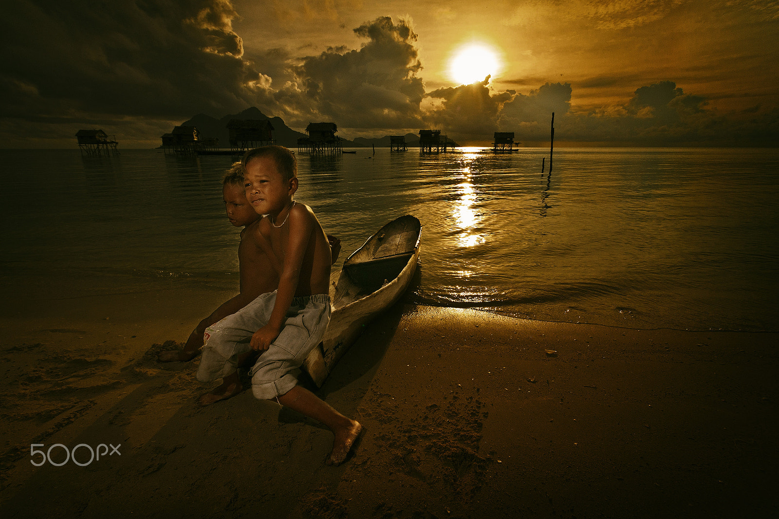 Sony Alpha DSLR-A550 + Sony DT 11-18mm F4.5-5.6 sample photo. Maiga kids photography