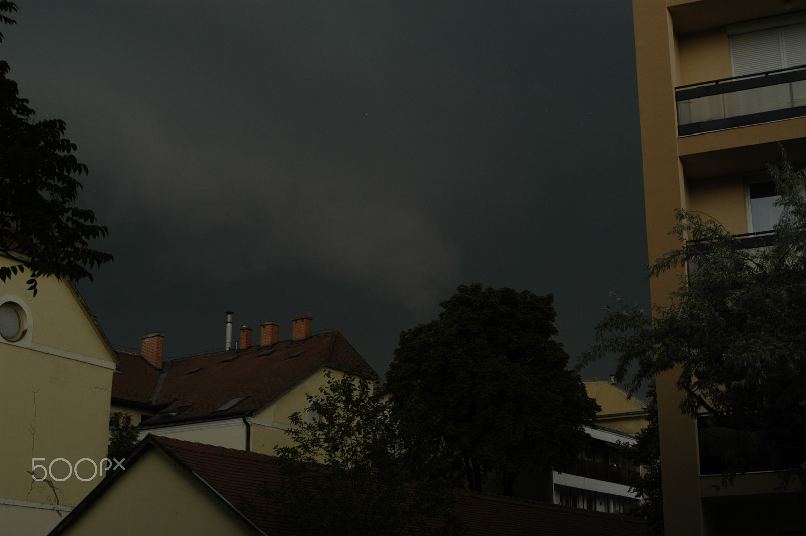 Nikon D100 sample photo. Before storm photography
