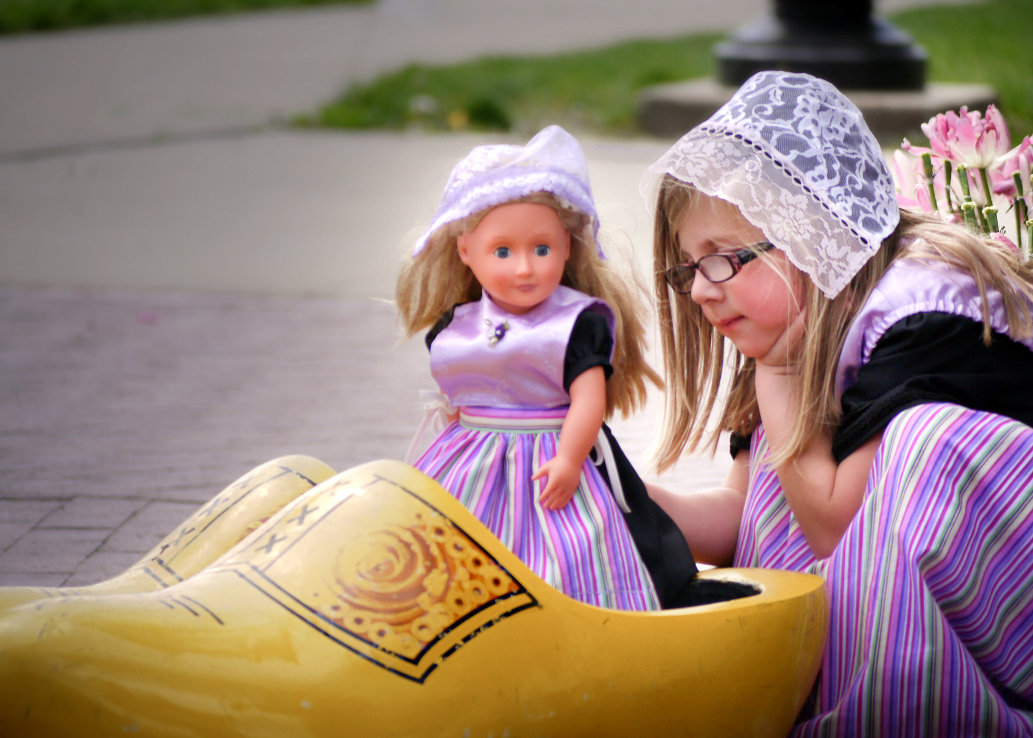 Panasonic Lumix G Vario 45-200mm F4-5.6 OIS sample photo. Preparing for face swap photography