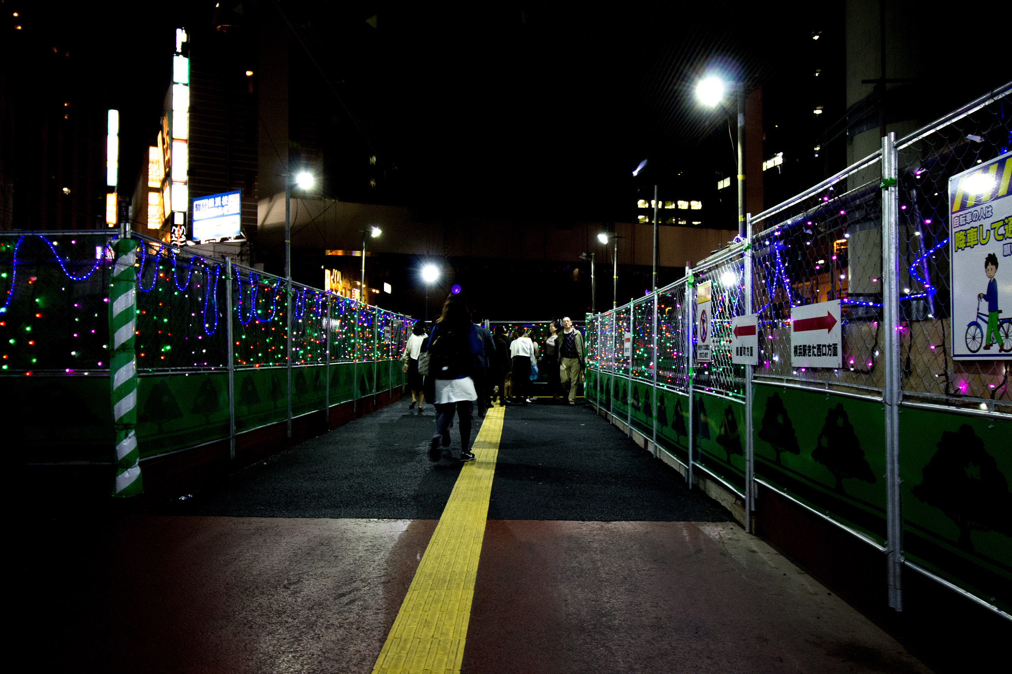 Canon EF-S 10-18mm F4.5–5.6 IS STM sample photo. Construction photography