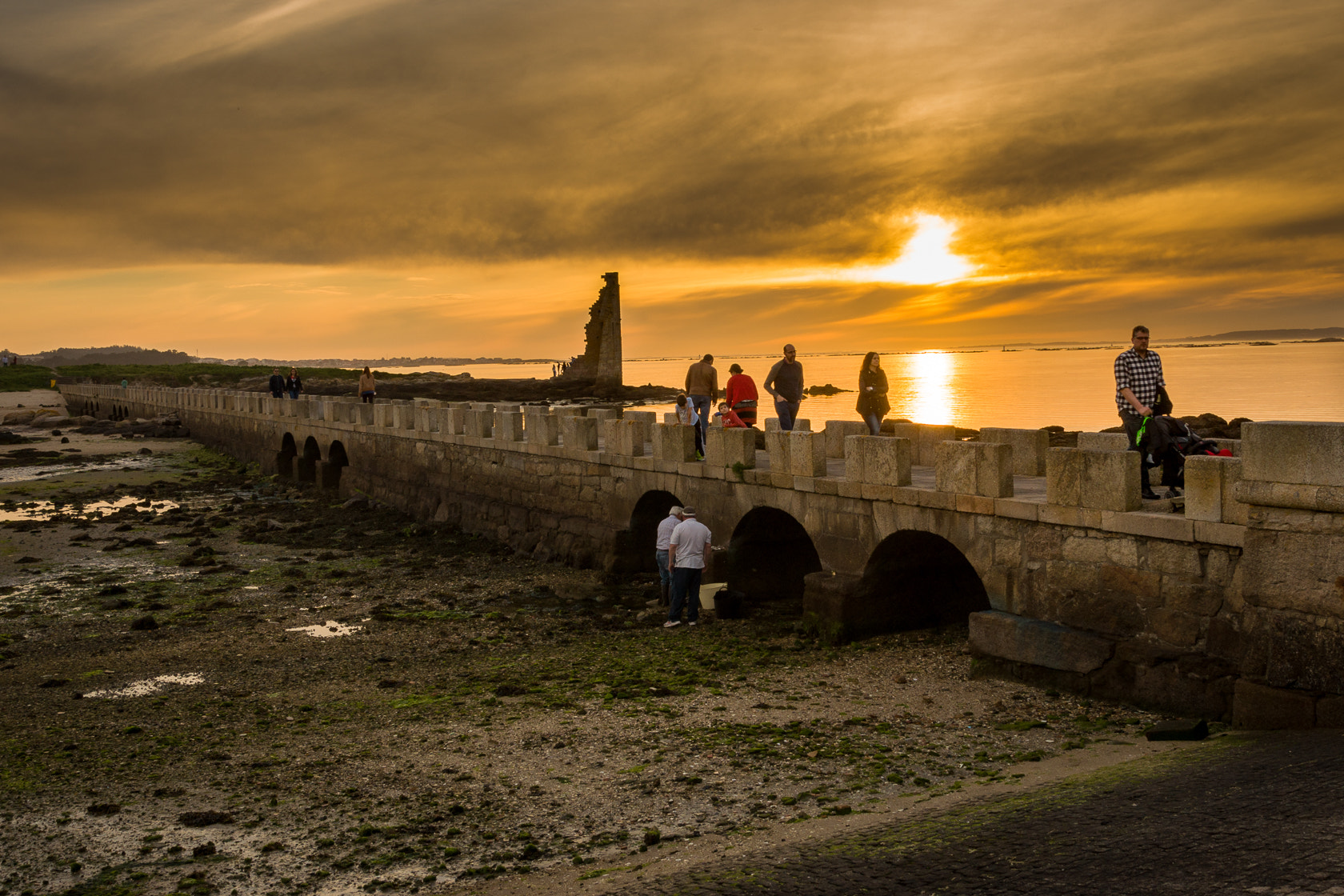 Sony Alpha DSLR-A700 sample photo. Atardecer en san sadurniño photography