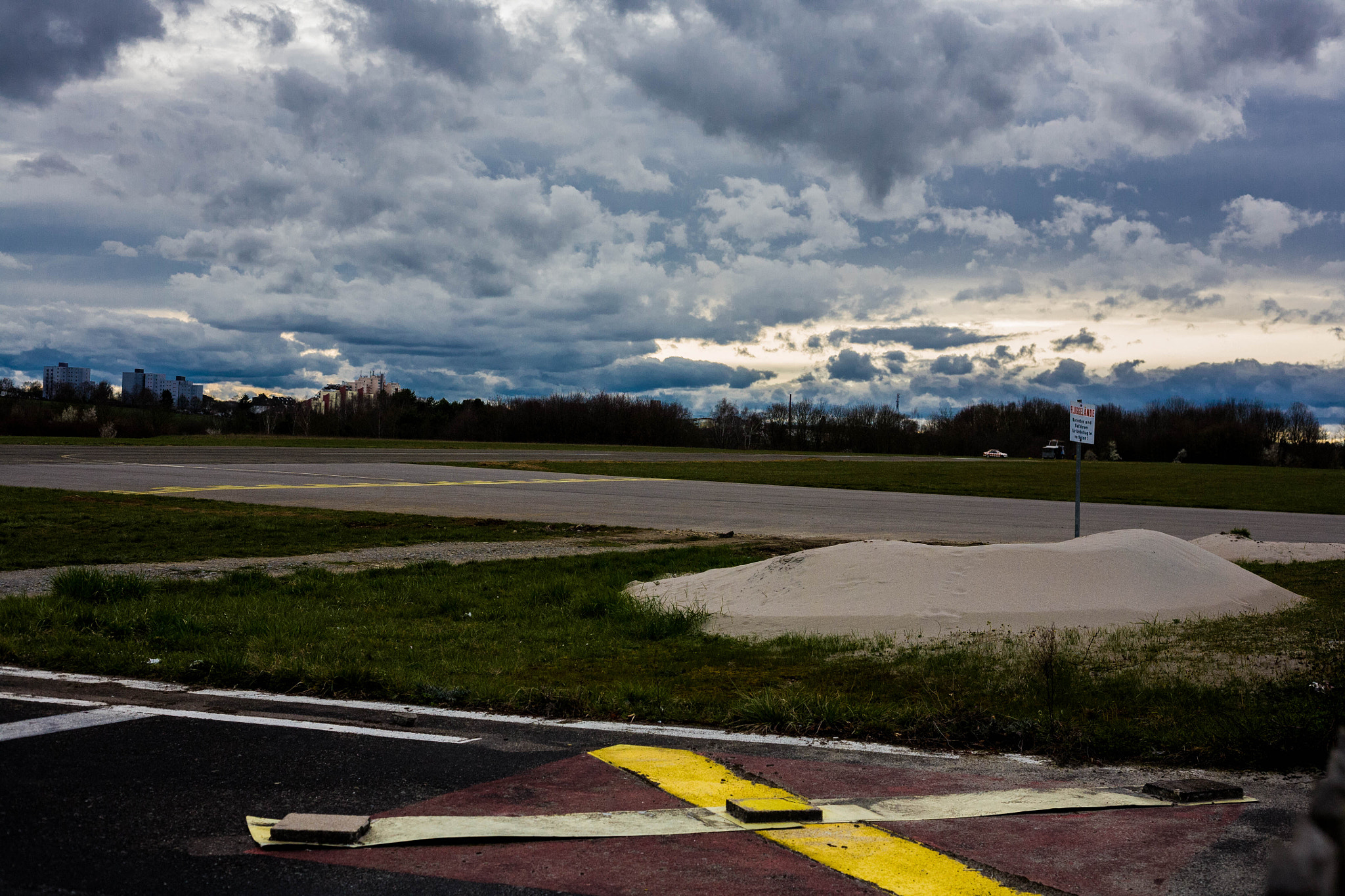 Canon EOS 5D + Canon EF 50mm f/1.8 sample photo. Landscape #9 photography