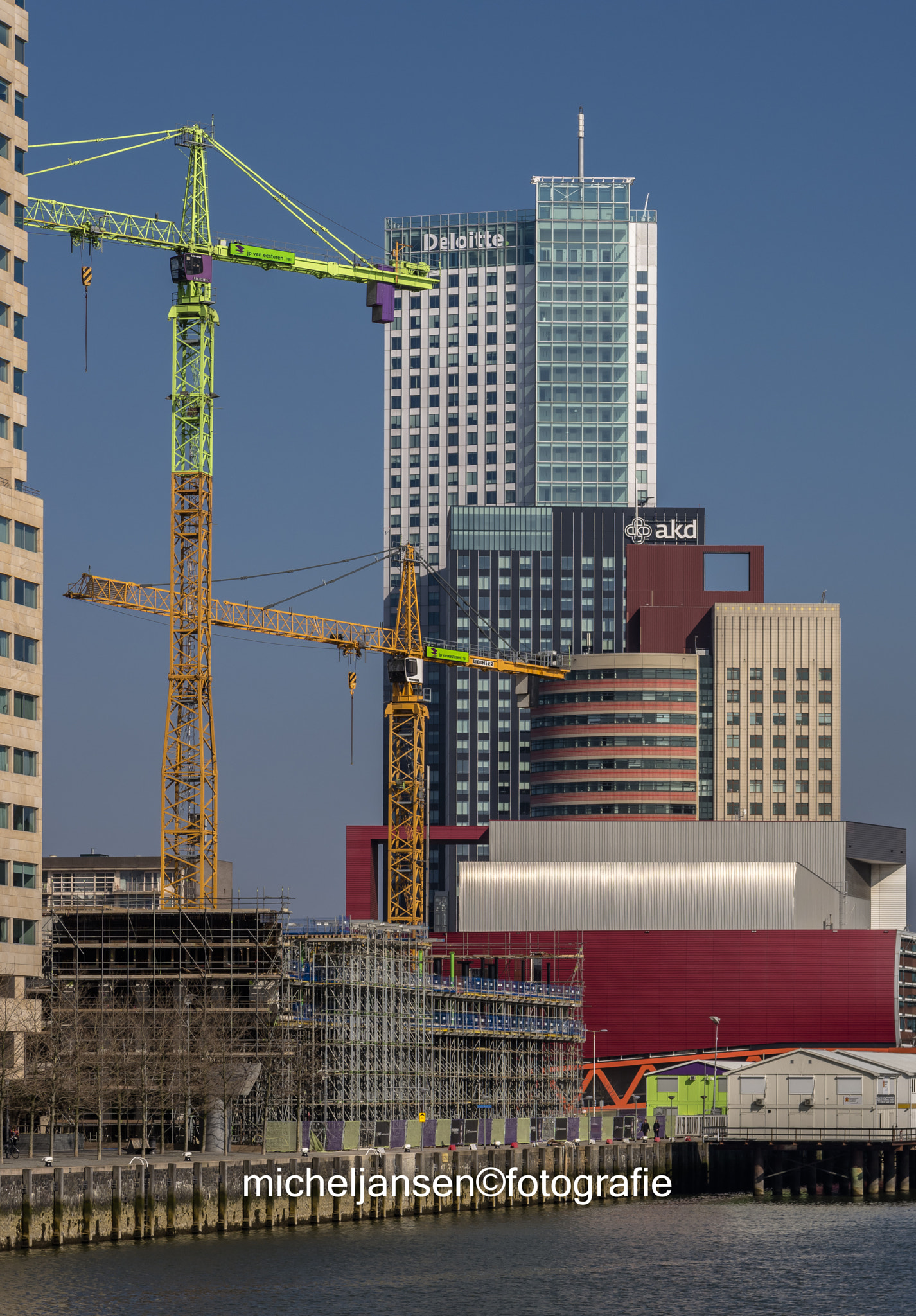 Sigma 17-70mm F2.8-4 DC Macro OS HSM | C sample photo. Rotterdam photography