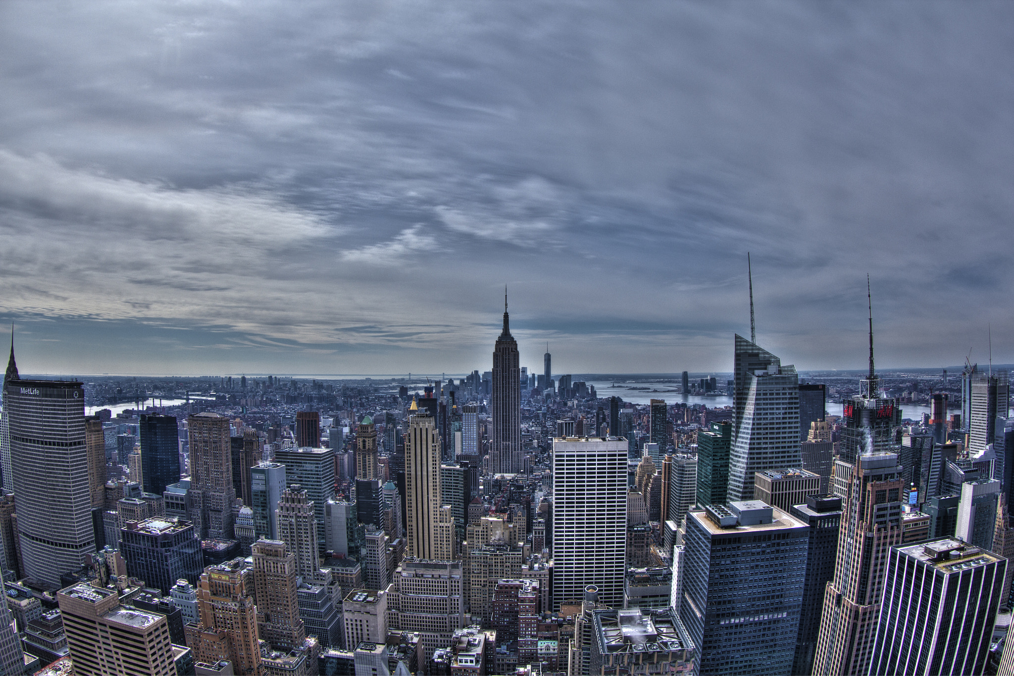 Canon EOS 60D + Canon EF 8-15mm F4L Fisheye USM sample photo. On top of the rock photography