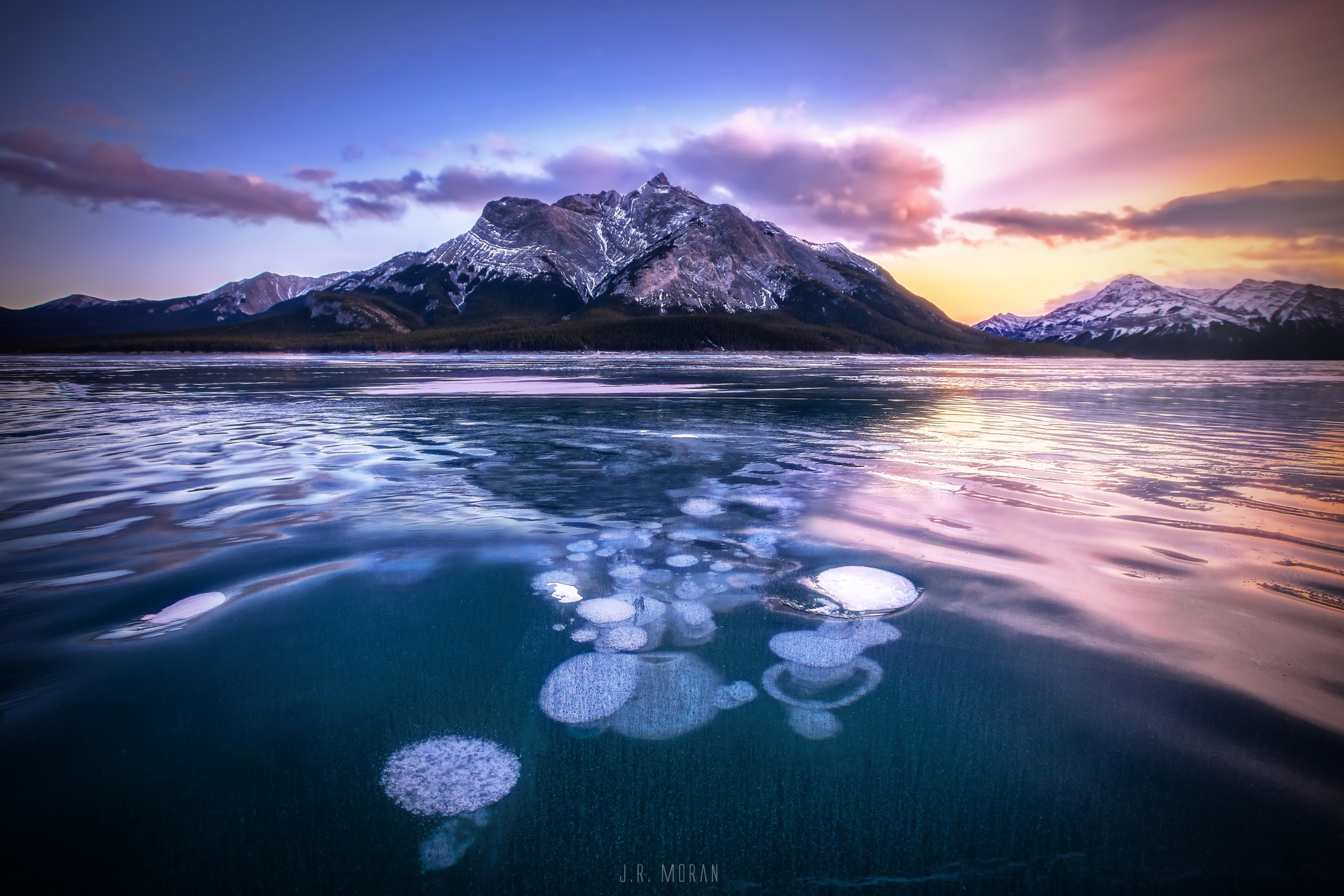 Sony a7R II + 16-35mm F2.8 G SSM II sample photo. Abraham lake 2 photography