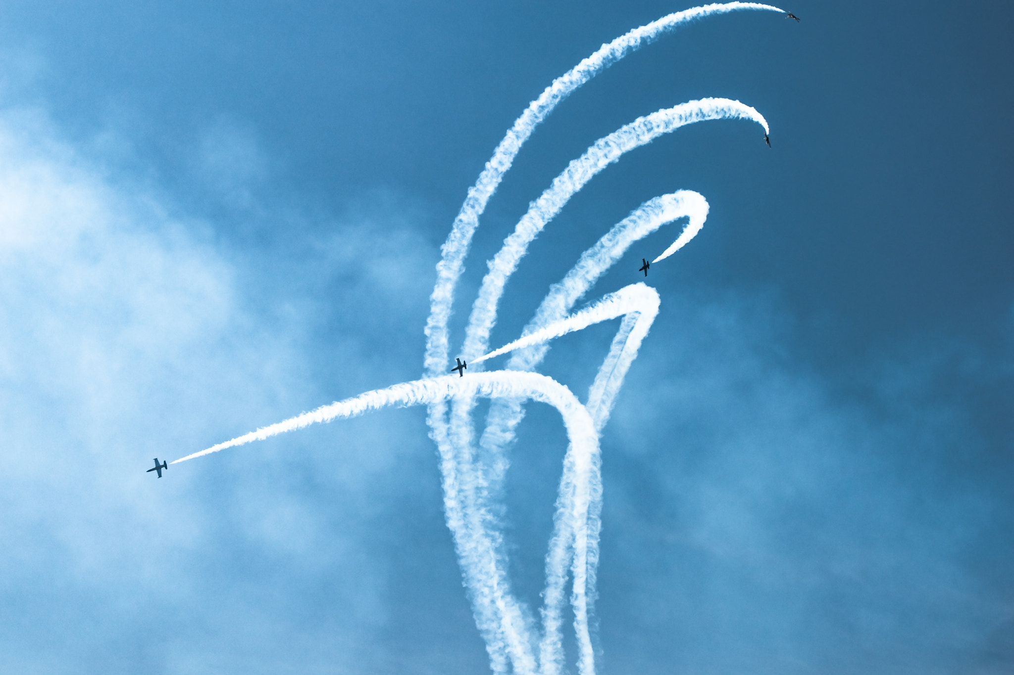 Nikon AF-S Nikkor 70-200mm F2.8G ED VR II sample photo. Breitling tearin it up photography