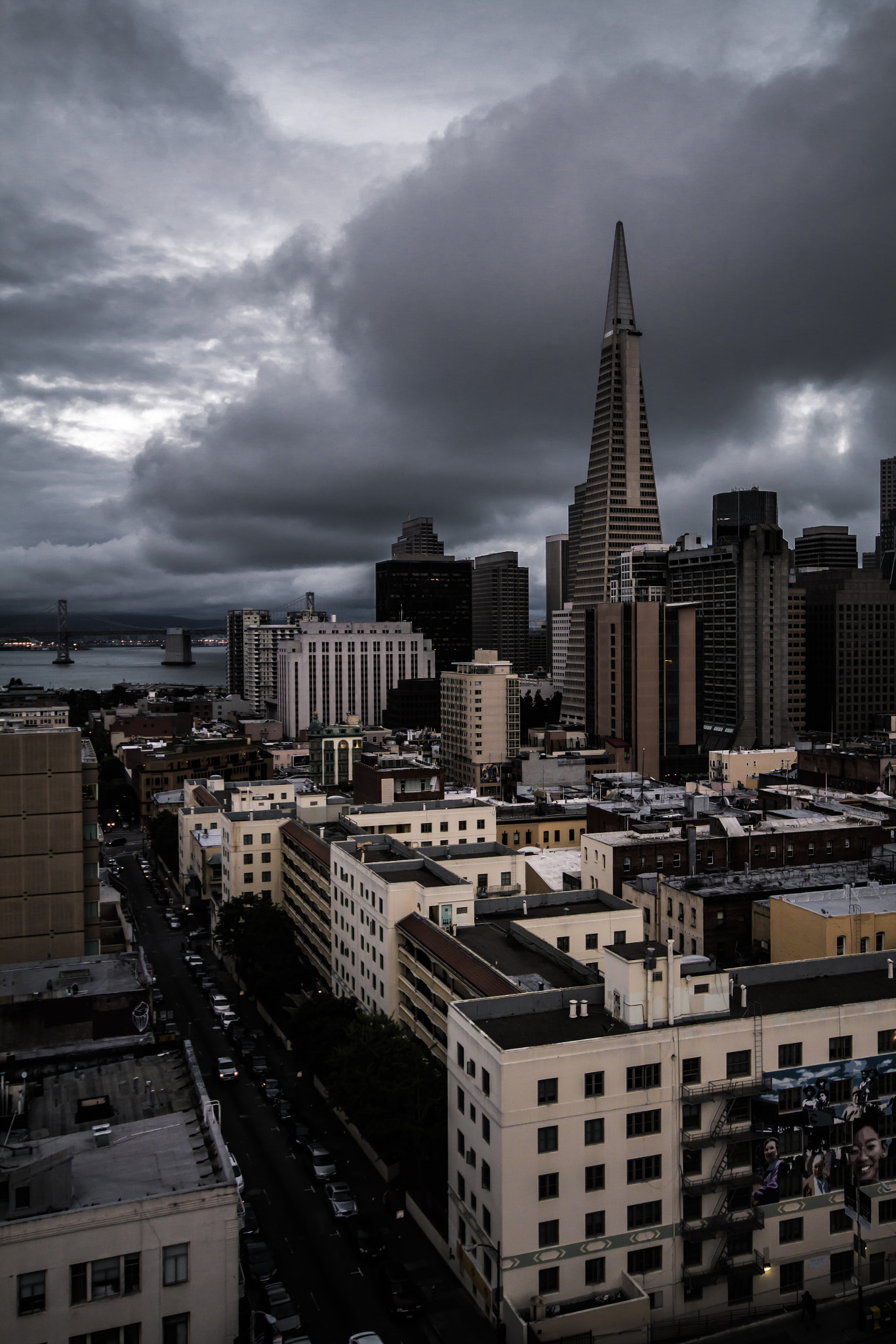 Sigma 10-20mm F4-5.6 EX DC HSM sample photo. Angry skies in sf photography