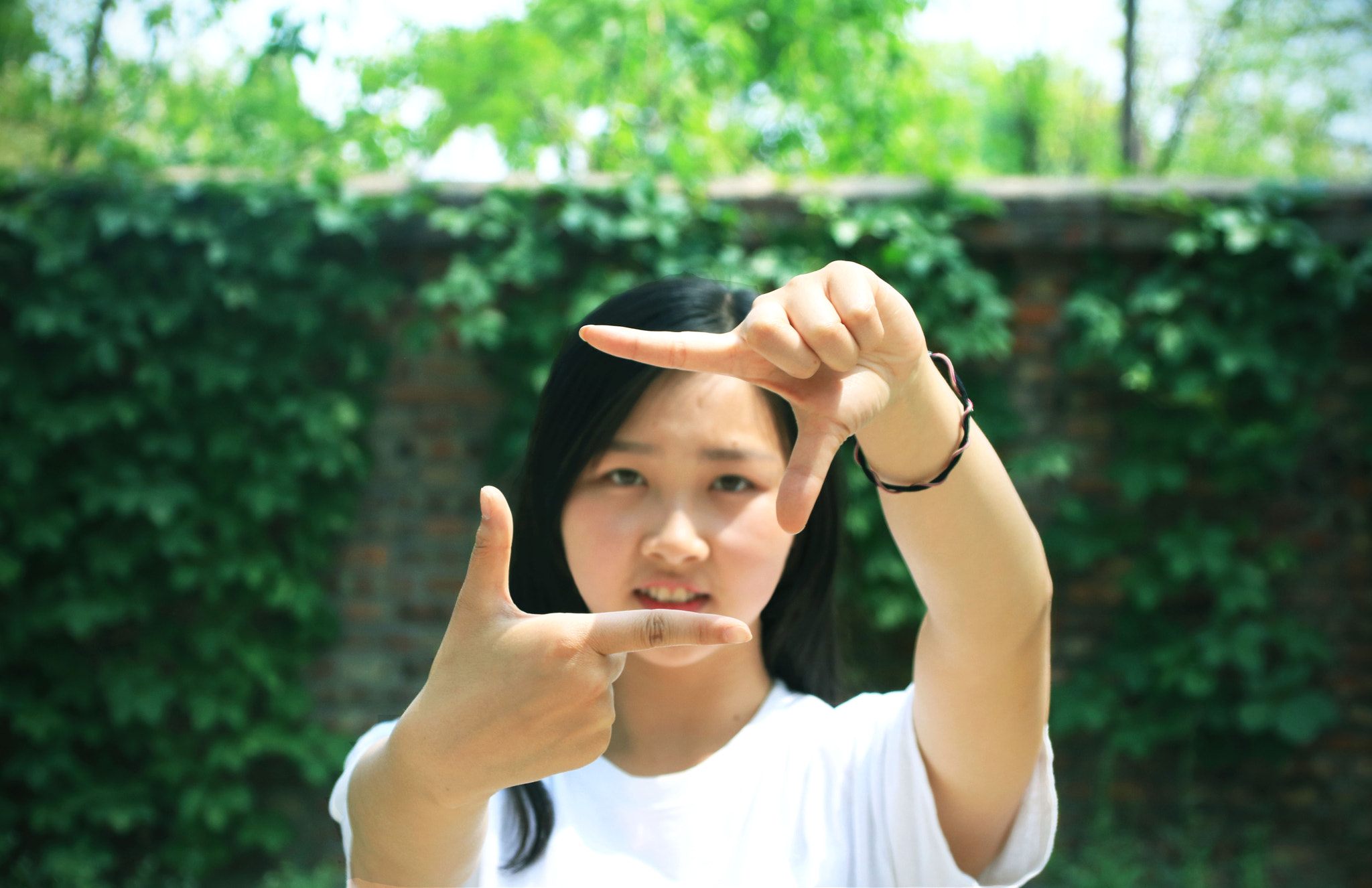 Canon EOS 750D (EOS Rebel T6i / EOS Kiss X8i) + Canon TS-E 90mm F2.8 Tilt-Shift sample photo. The chinese girl photography