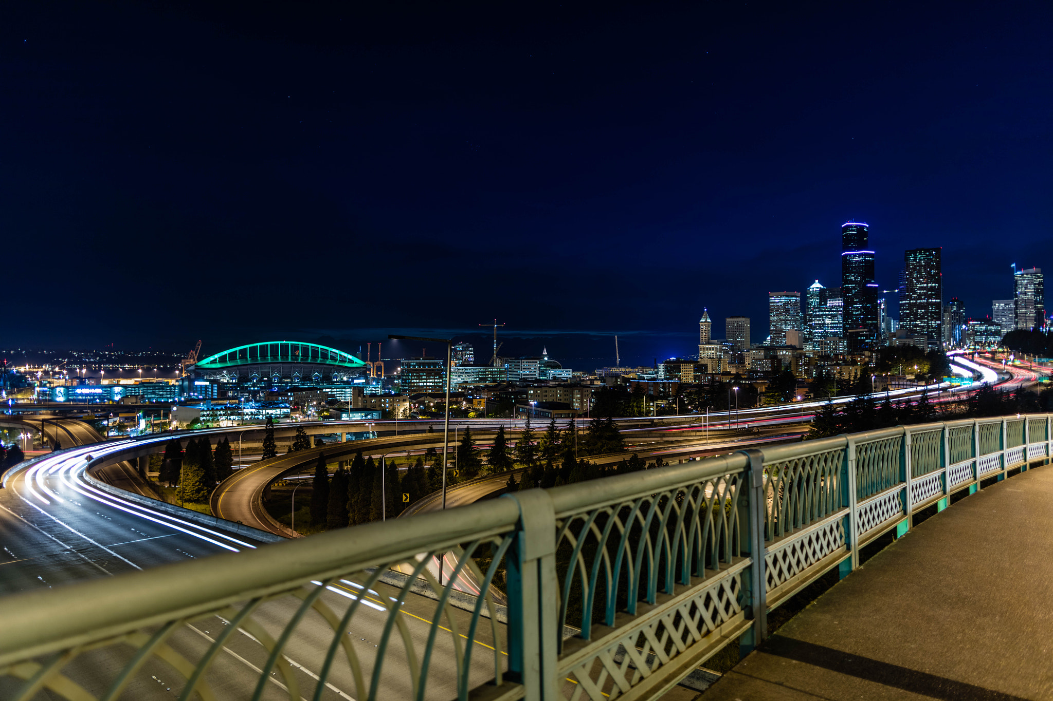 Canon EF 24mm F1.4L II USM sample photo. View from the bridge photography