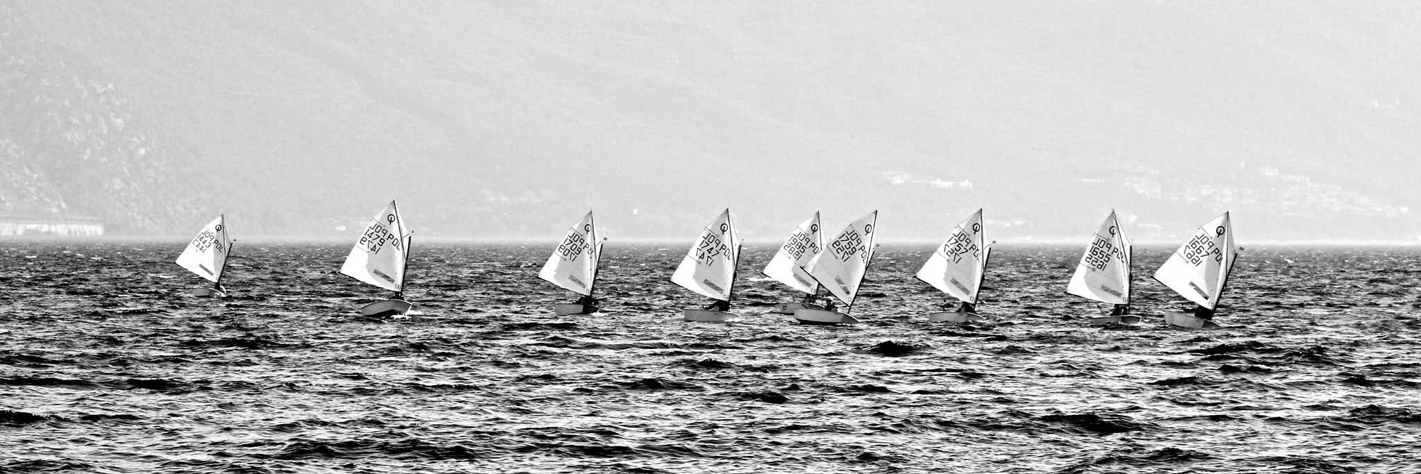 Canon EF 28-300mm F3.5-5.6L IS USM sample photo. Garda lake sailings photography