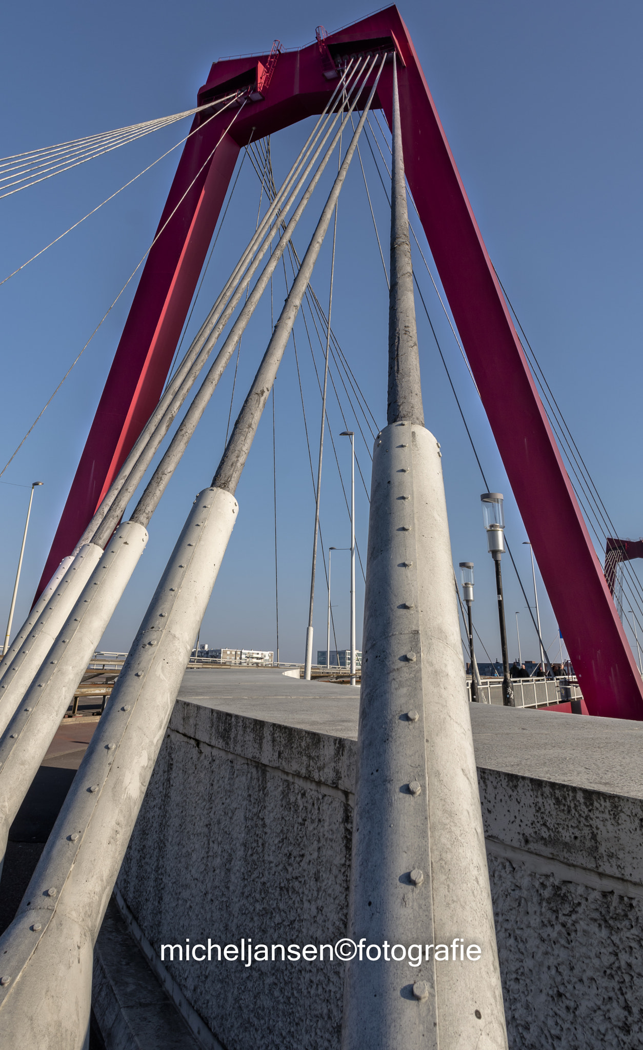 Sigma 17-70mm F2.8-4 DC Macro OS HSM | C sample photo. Willemsbrug 2 photography