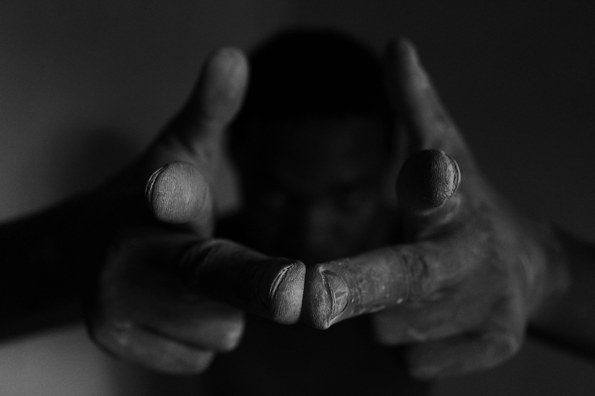 Canon EF-S 18-55mm F3.5-5.6 sample photo. Working hands photography