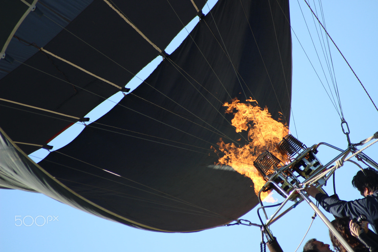 Sigma 70-300mm F4-5.6 APO DG Macro sample photo. Hot air balloon photography