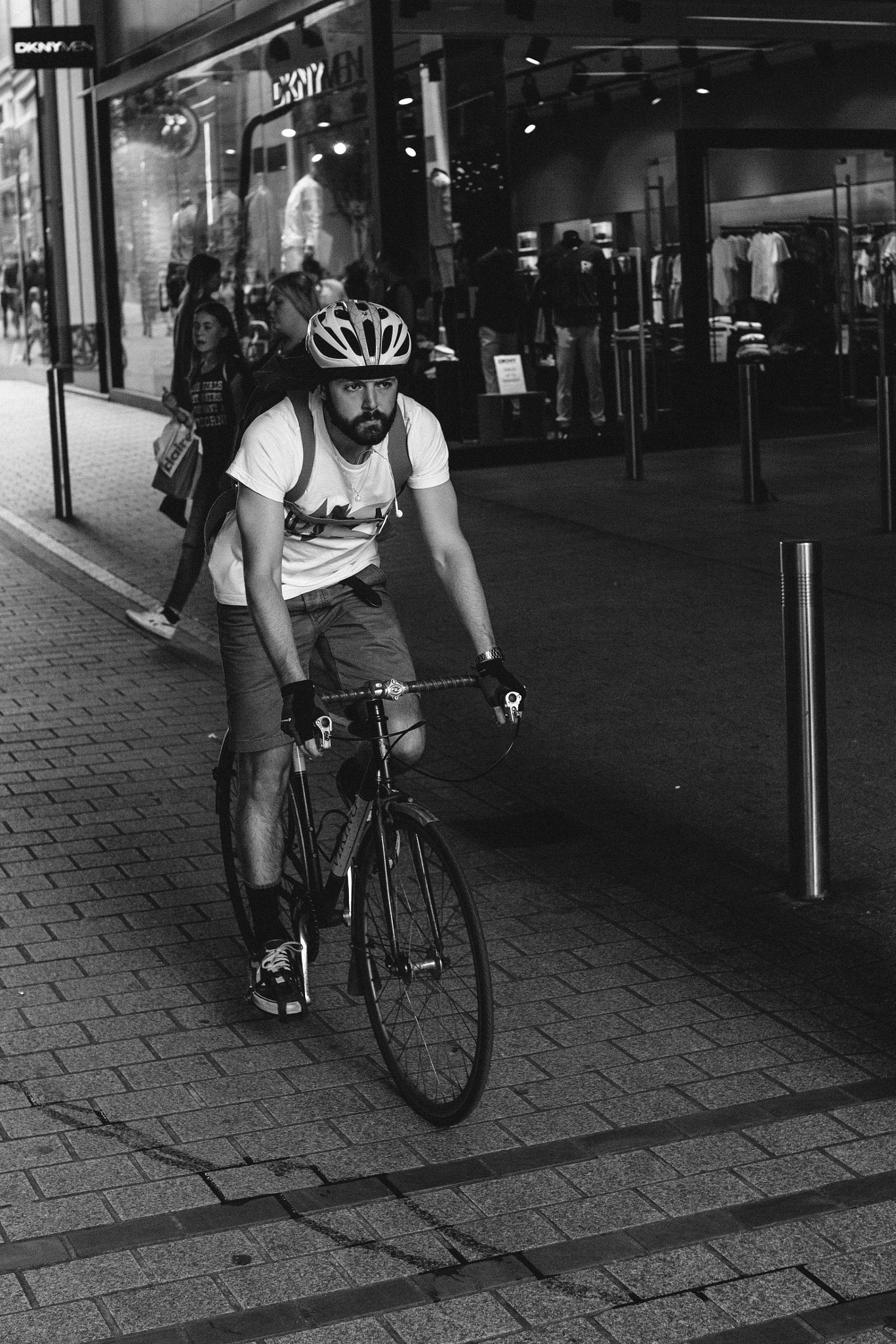 Sigma 30mm F1.4 EX DC HSM sample photo. Easy rider photography