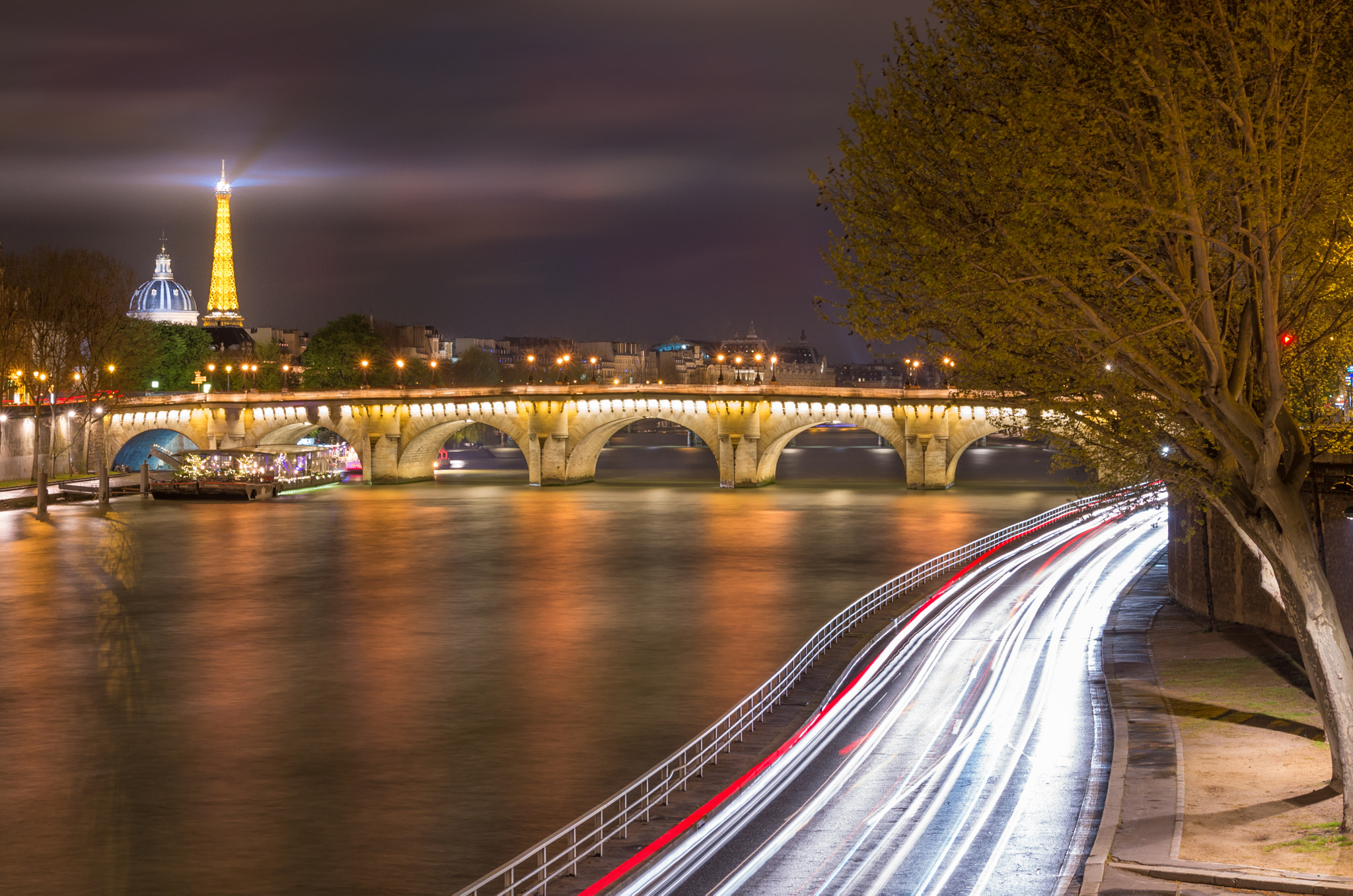 Pentax K-5 II + Tamron AF 28-75mm F2.8 XR Di LD Aspherical (IF) sample photo. Tour eiffel photography