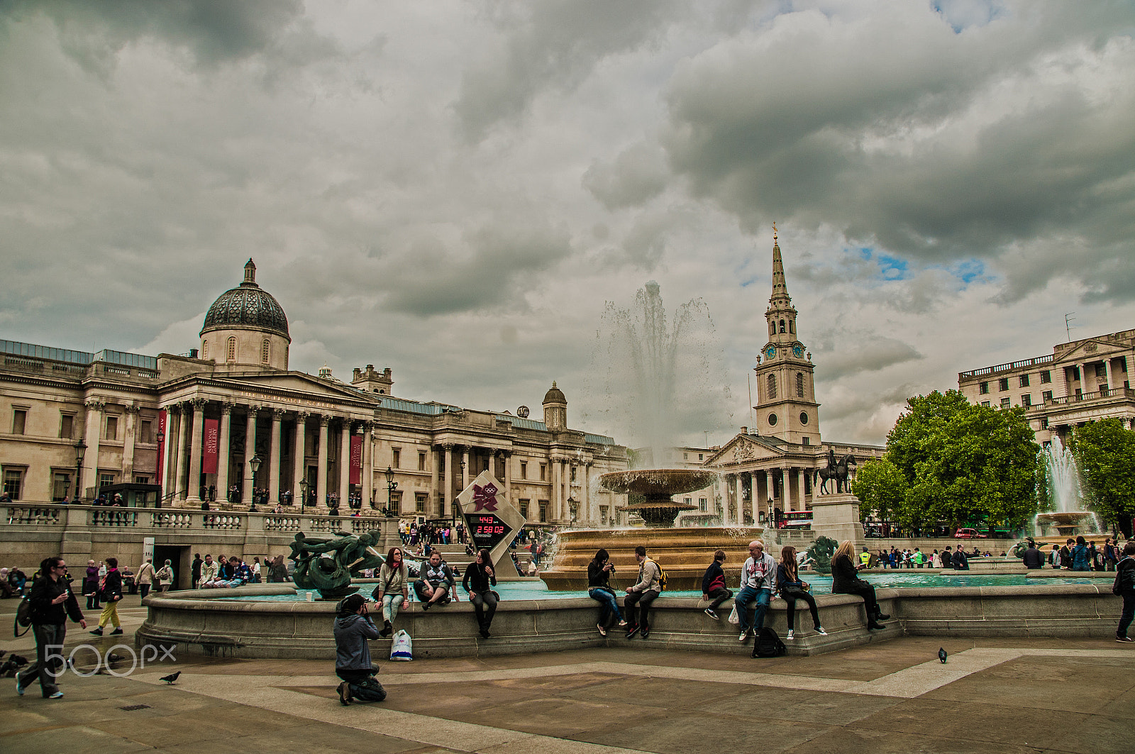 Nikon D300 + Sigma 18-200mm F3.5-6.3 DC sample photo. Around london photography