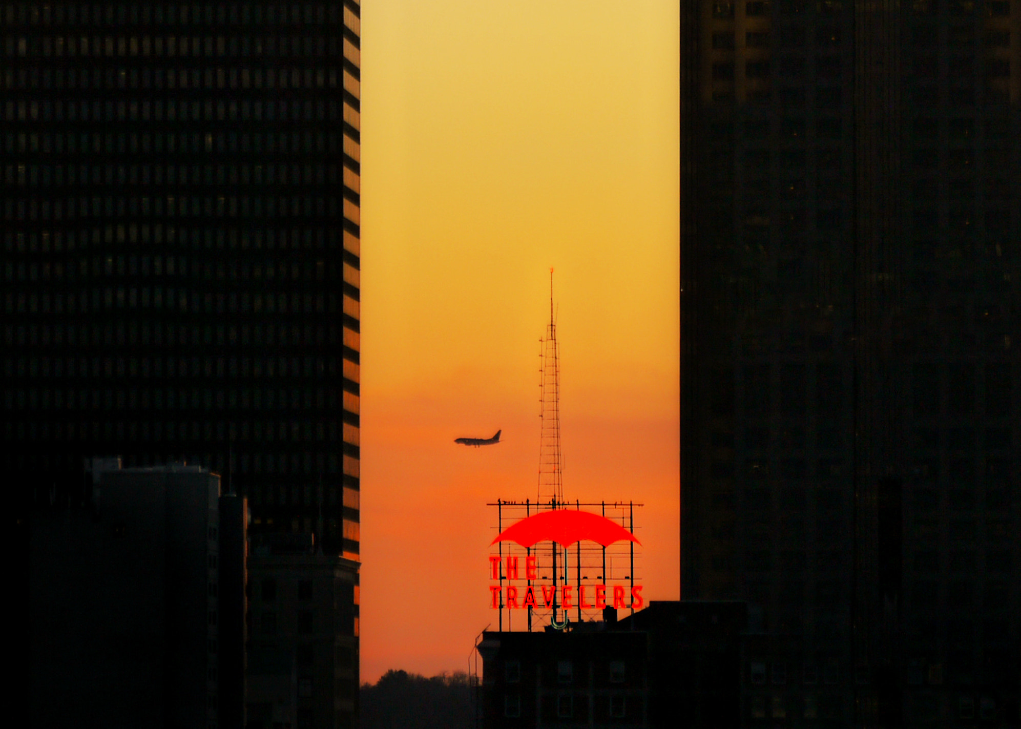 Panasonic Lumix G Vario 45-200mm F4-5.6 OIS sample photo. Thetravelersilhouette photography