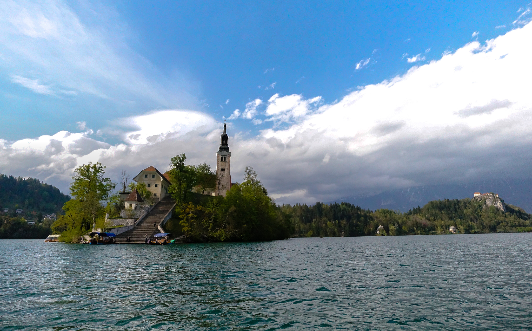 Sony Alpha NEX-5R + ZEISS Touit 12mm F2.8 sample photo. Bled island and castle photography