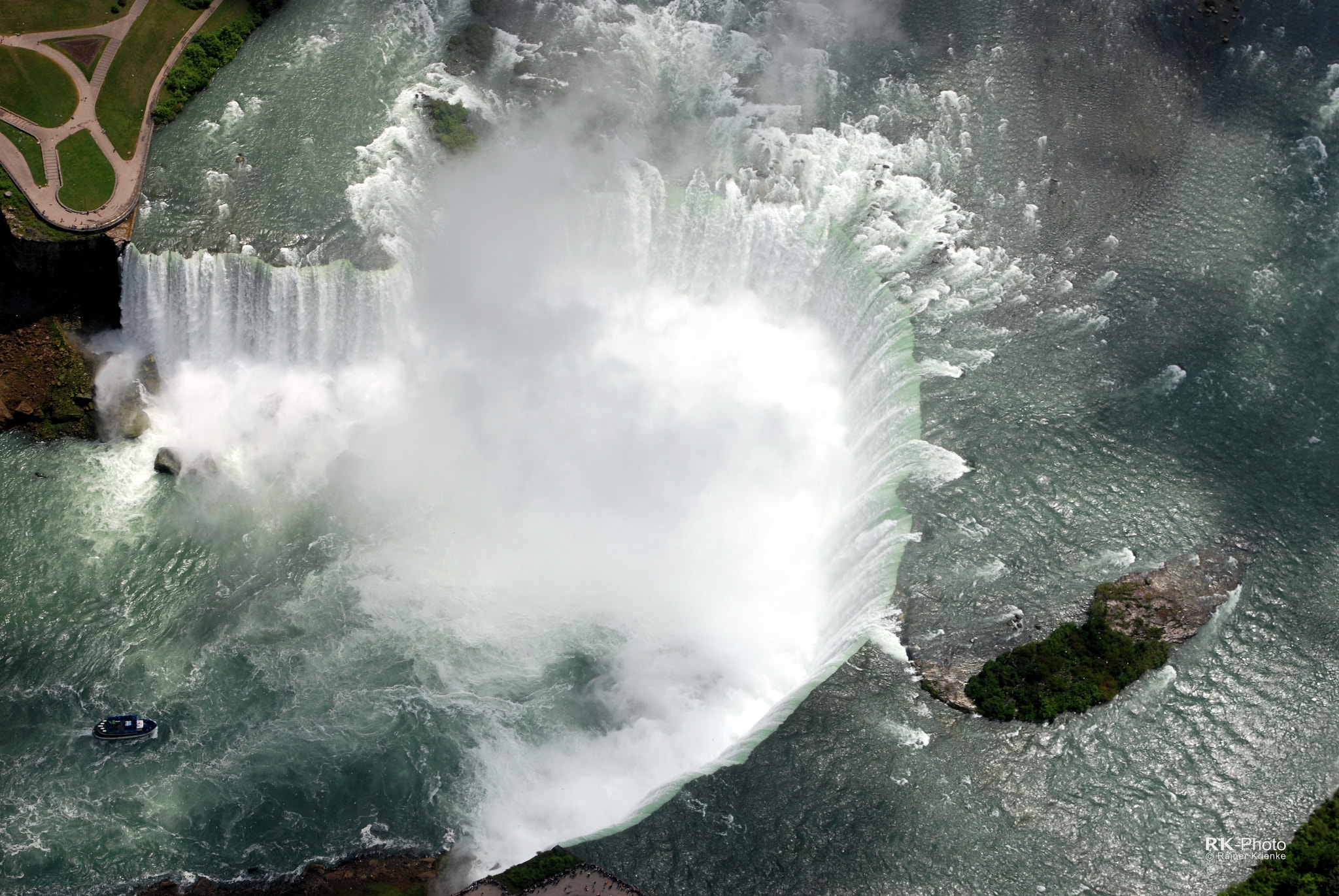 Nikon D80 sample photo. Niagara falls in kanada photography