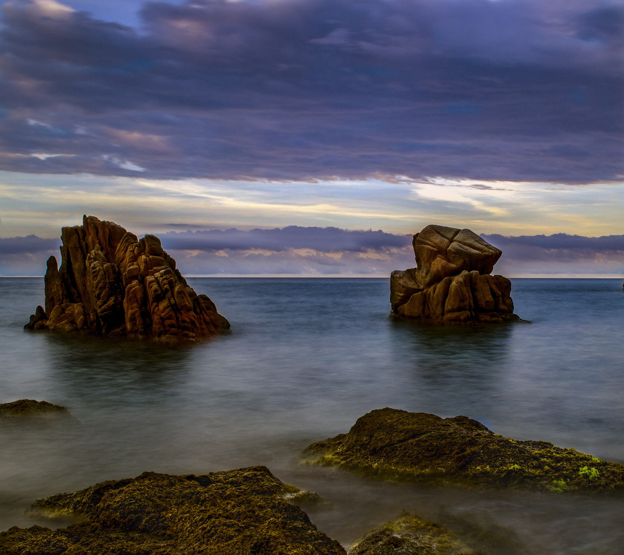 Nikon D7000 + Sigma 24-70mm F2.8 EX DG Macro sample photo. Nubes photography