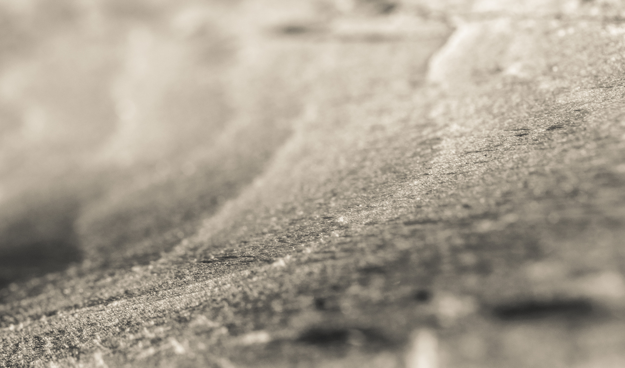 Canon EF-S 60mm F2.8 Macro USM sample photo. Waves in wood photography
