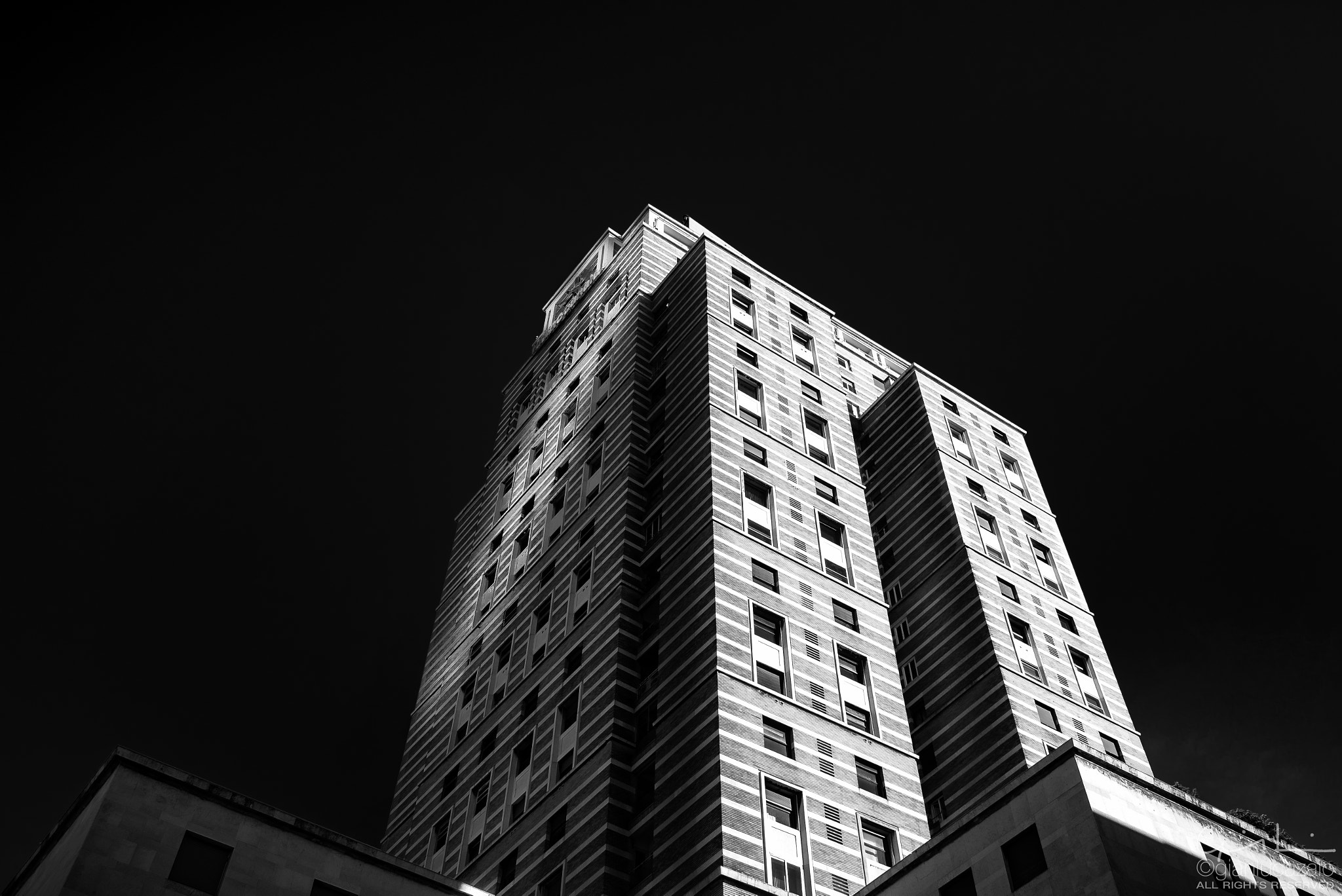 AF Zoom-Nikkor 28-105mm f/3.5-4.5D IF sample photo. Genova photography
