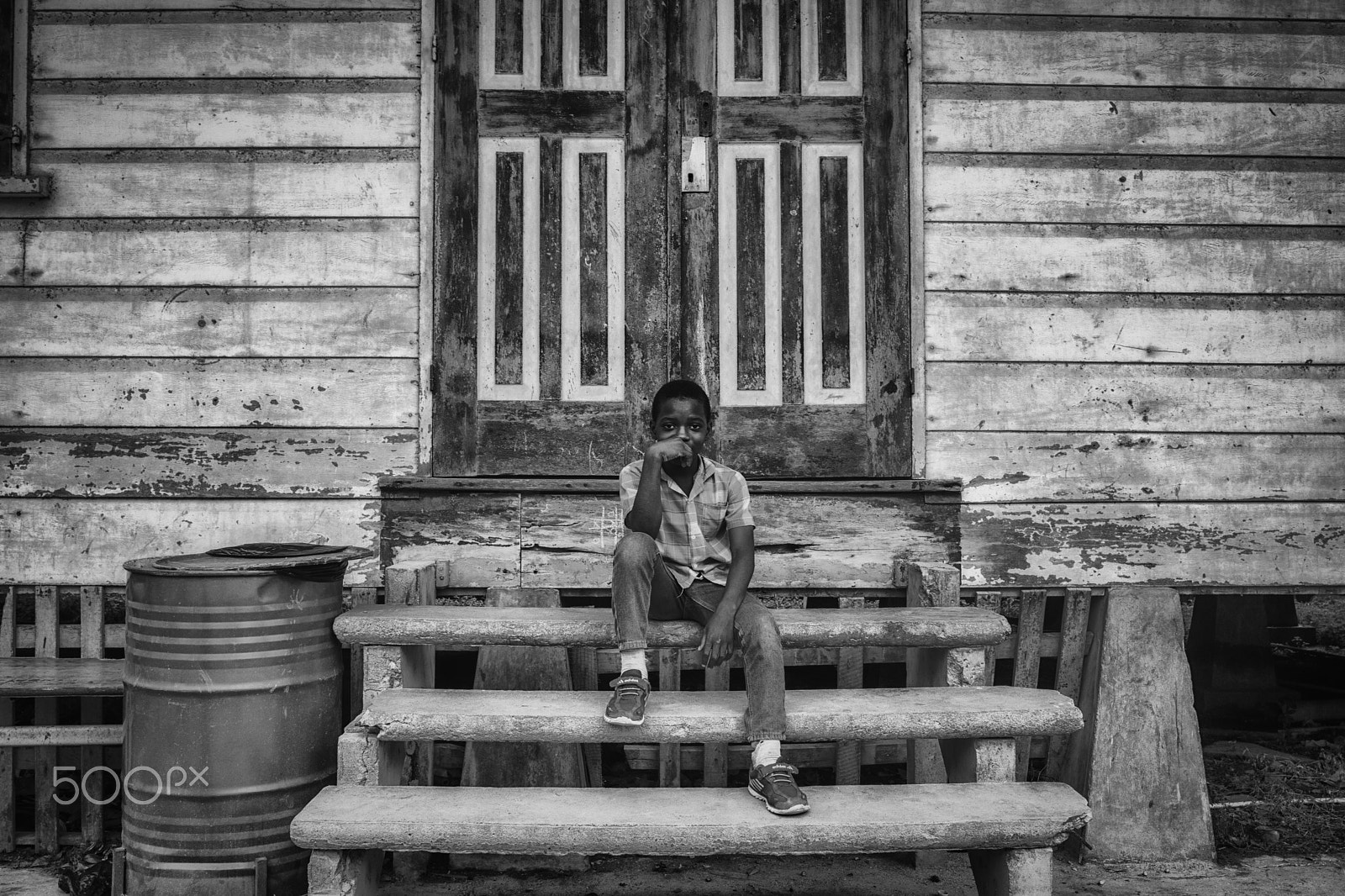 Nikon D5300 + Nikon AF-S Nikkor 20mm F1.8G ED sample photo. Schoolboy in paramaribo photography