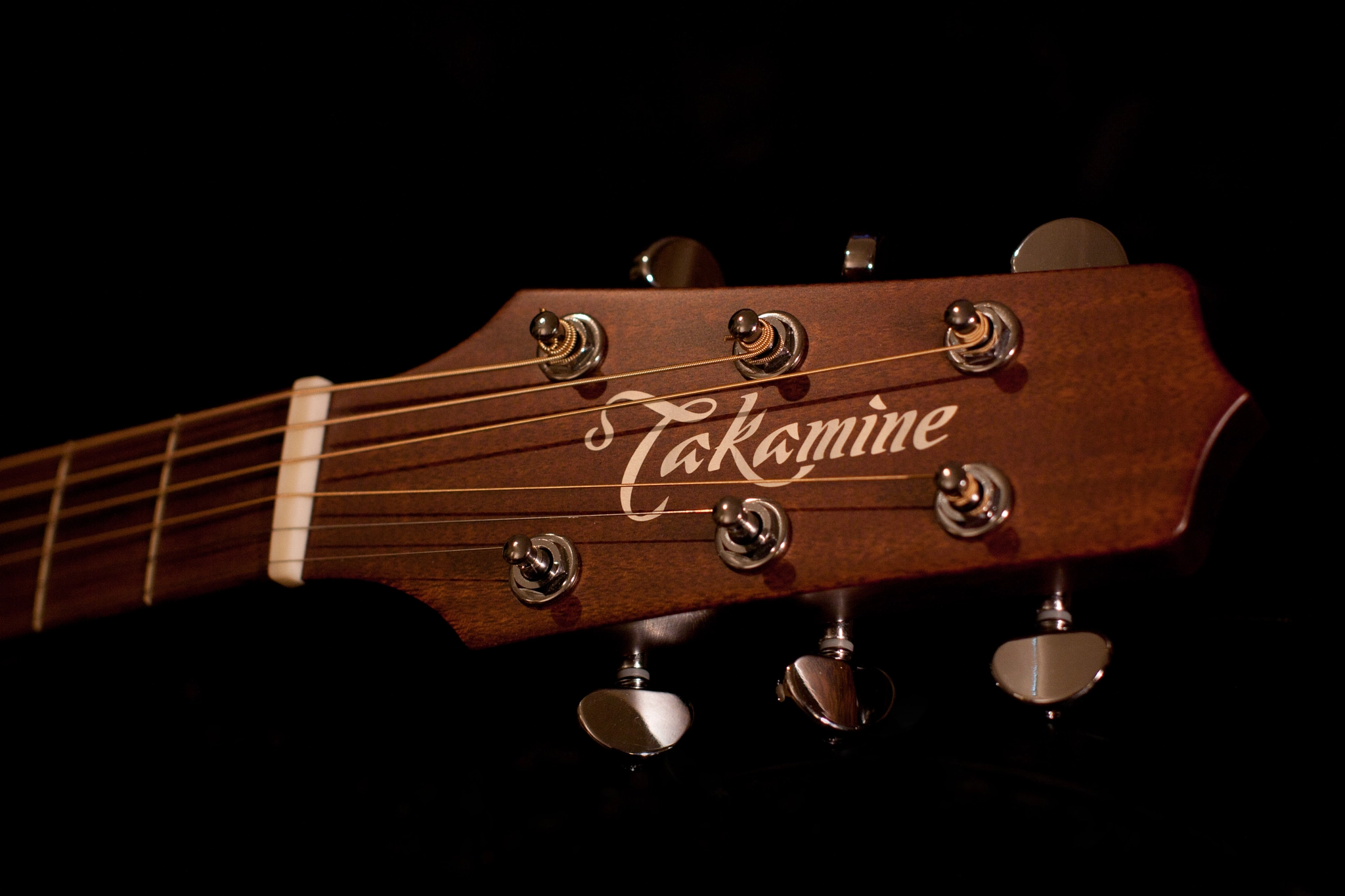 Sigma 50mm F1.4 EX DG HSM sample photo. Guitar photography