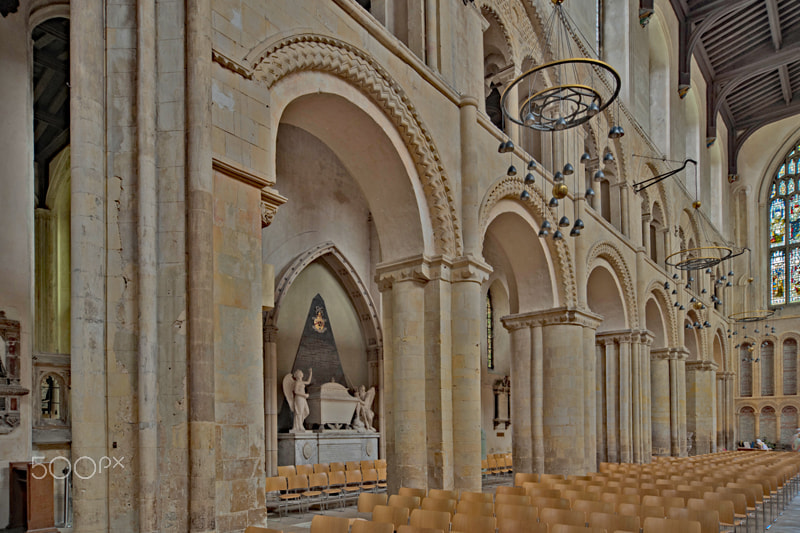 Sigma 12-24mm F4.5-5.6 EX DG Aspherical HSM sample photo. South aisle photography