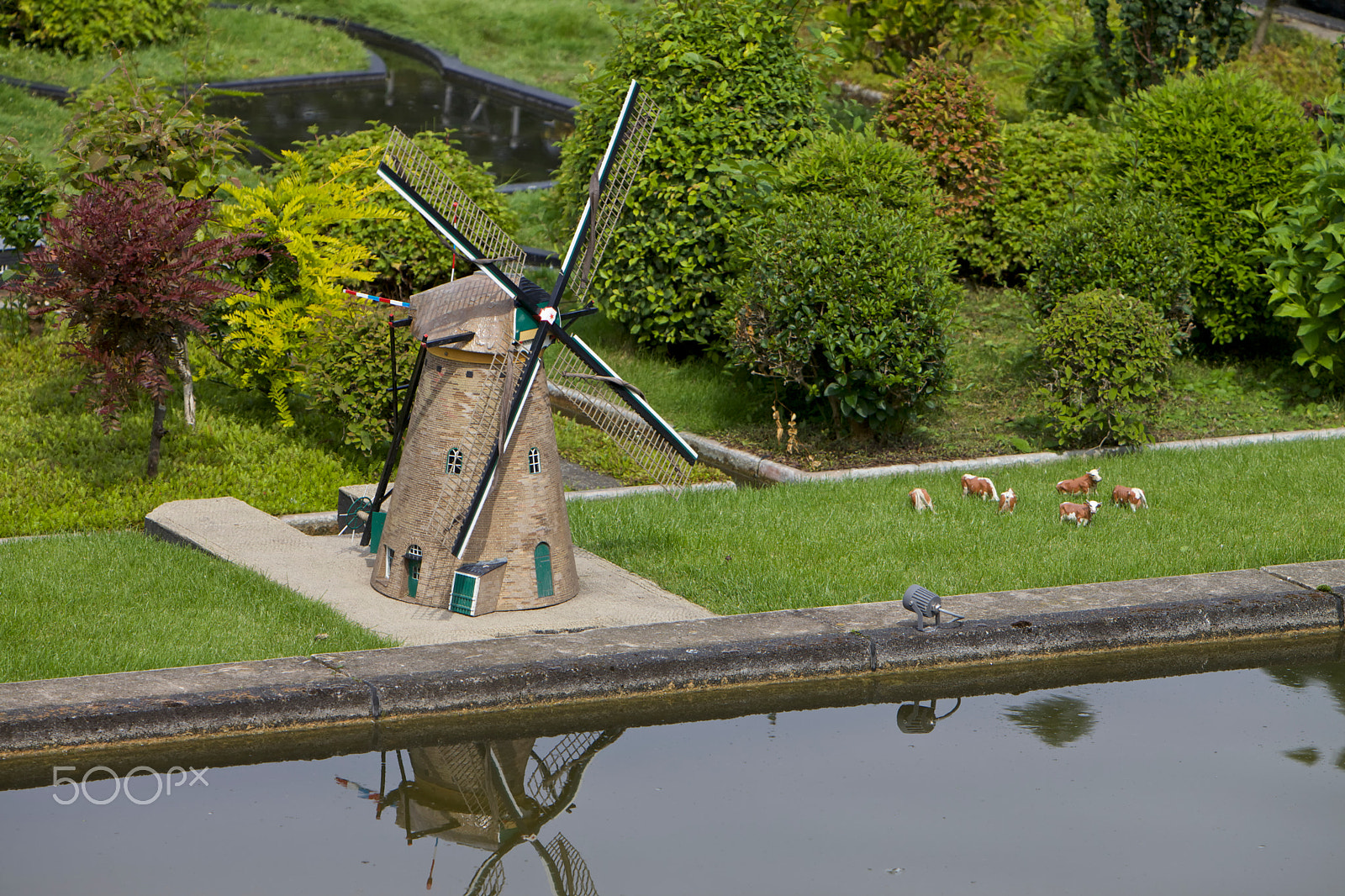 Canon EF 70-200mm F2.8L IS USM sample photo. Madurodam - miniature city, holland photography
