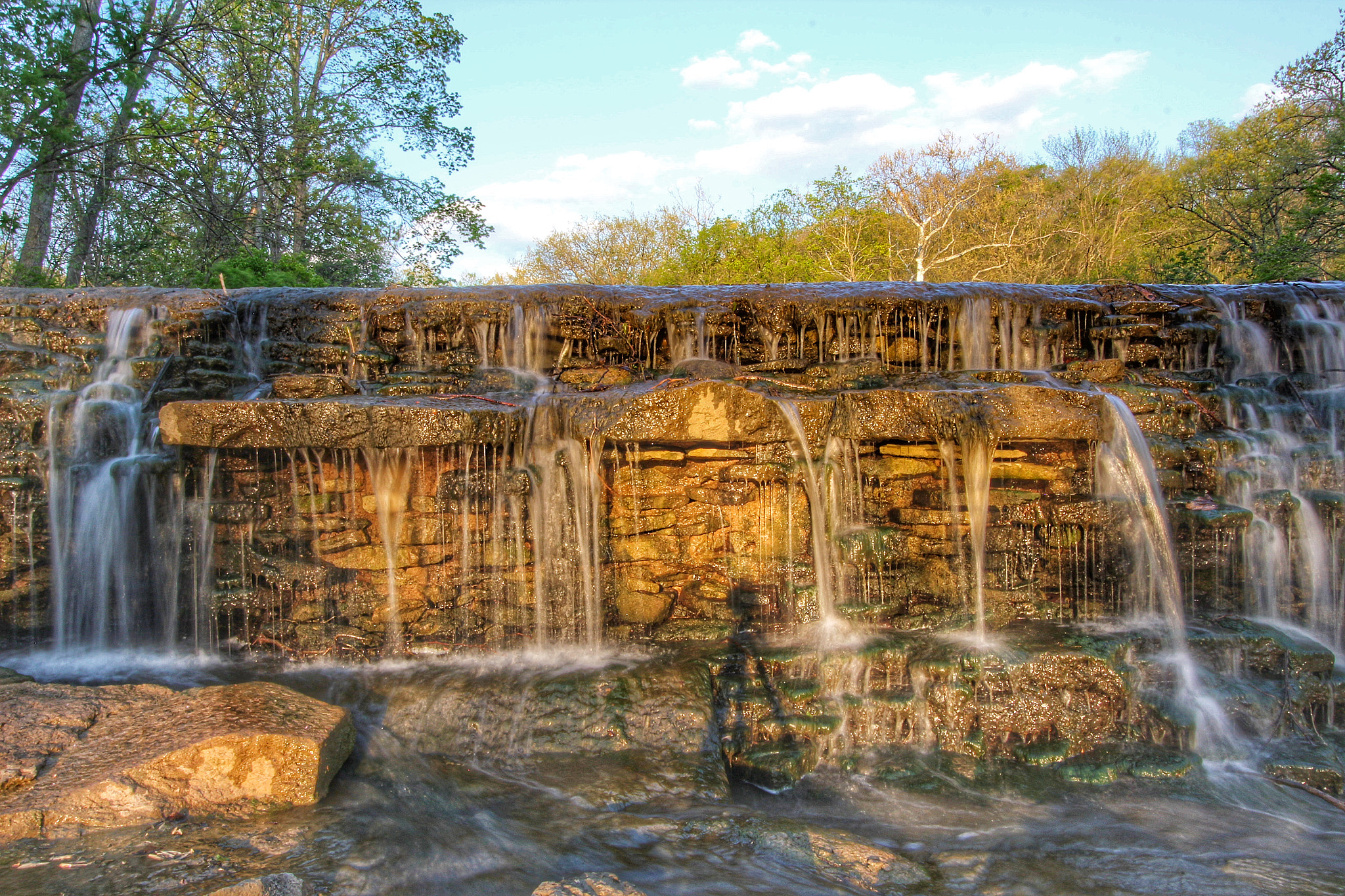 Canon EF-S 10-22mm F3.5-4.5 USM sample photo. Waterfall photography