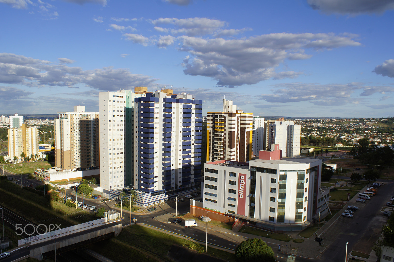Sony Alpha DSLR-A580 sample photo. The city and the clouds photography
