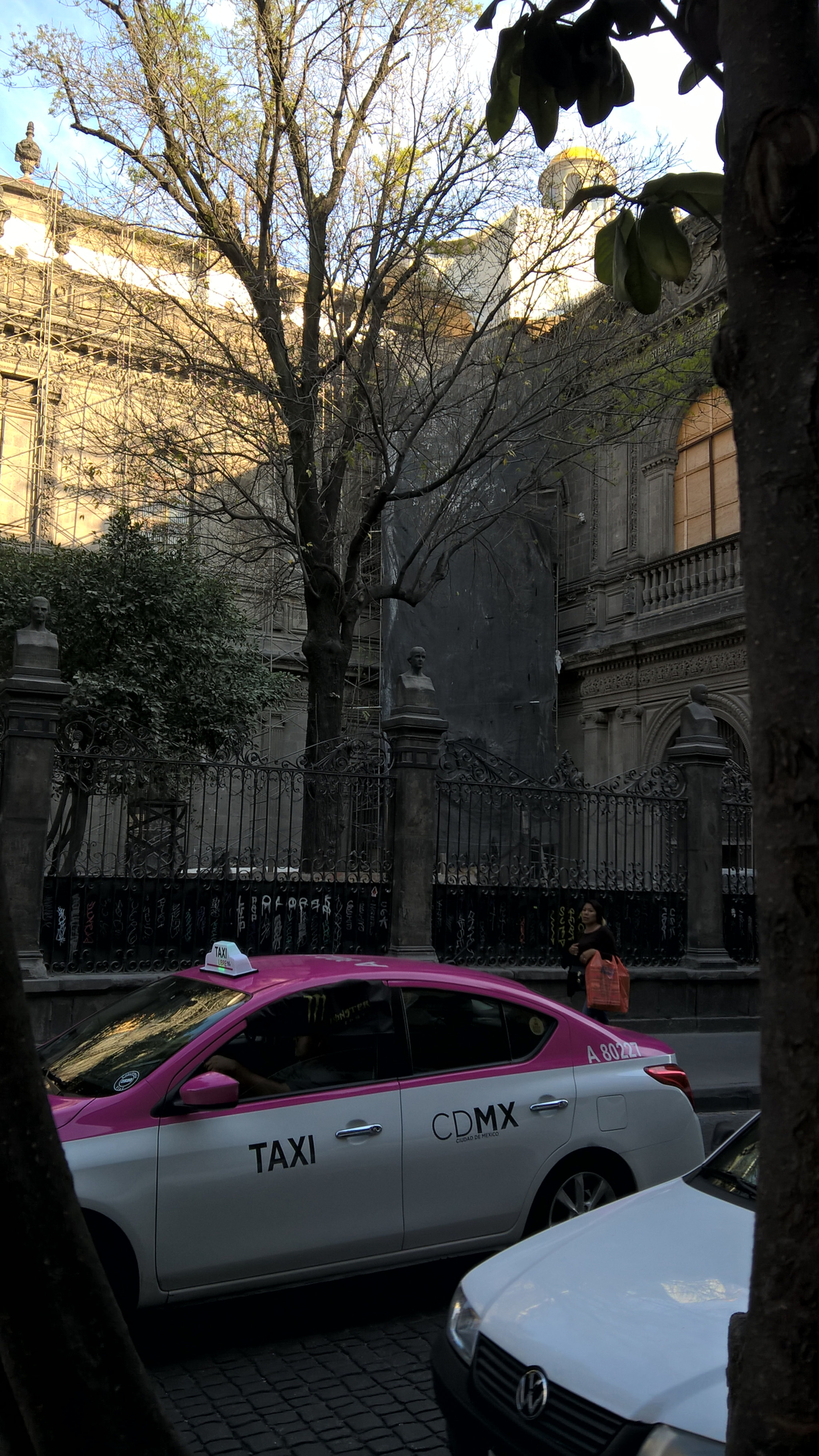 Microsoft Lumia 640 XL sample photo. Taxi cdmx photography