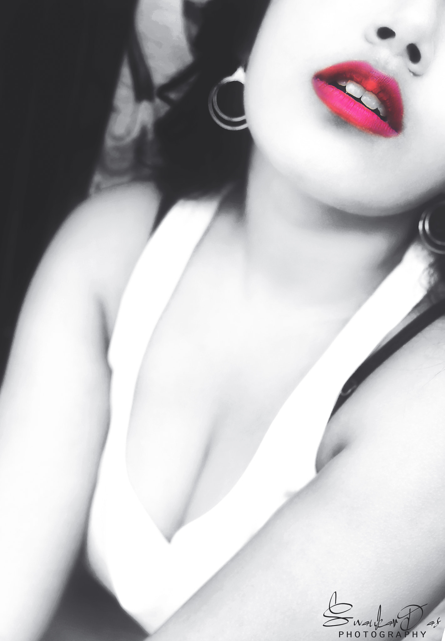 Nikon AF-S Nikkor 24-70mm F2.8G ED sample photo. || hot lips 3:) || photography