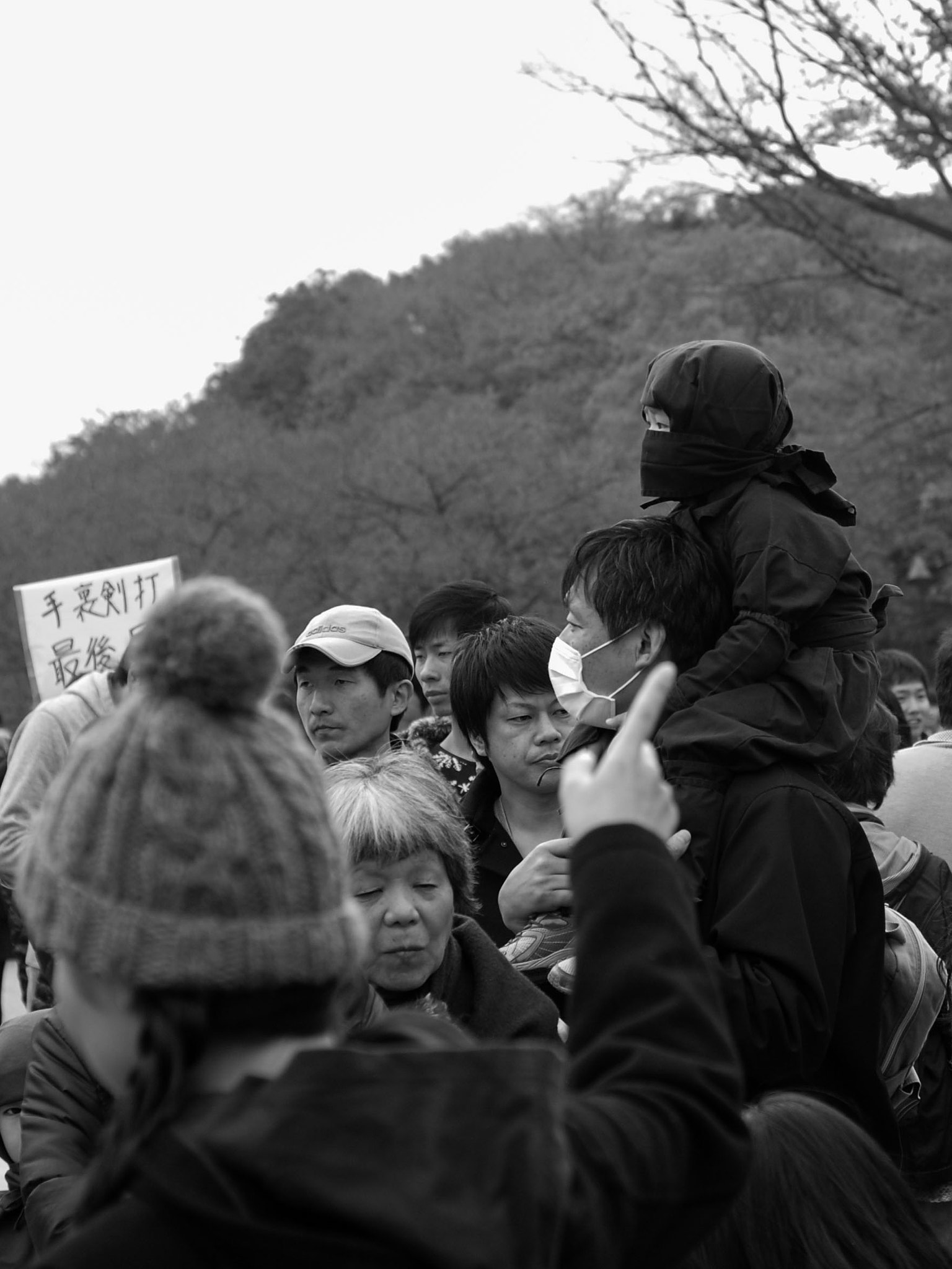 Nikon D80 + AF Nikkor 50mm f/1.8 N sample photo. Ninja photography