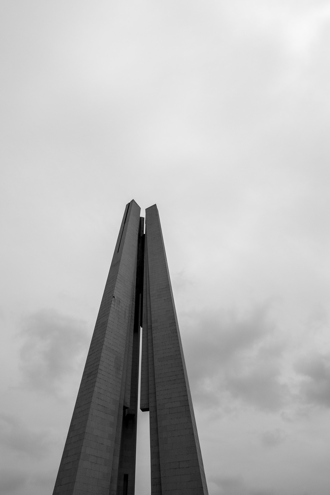 Panasonic Lumix DMC-G5 sample photo. Monument in shanghai photography