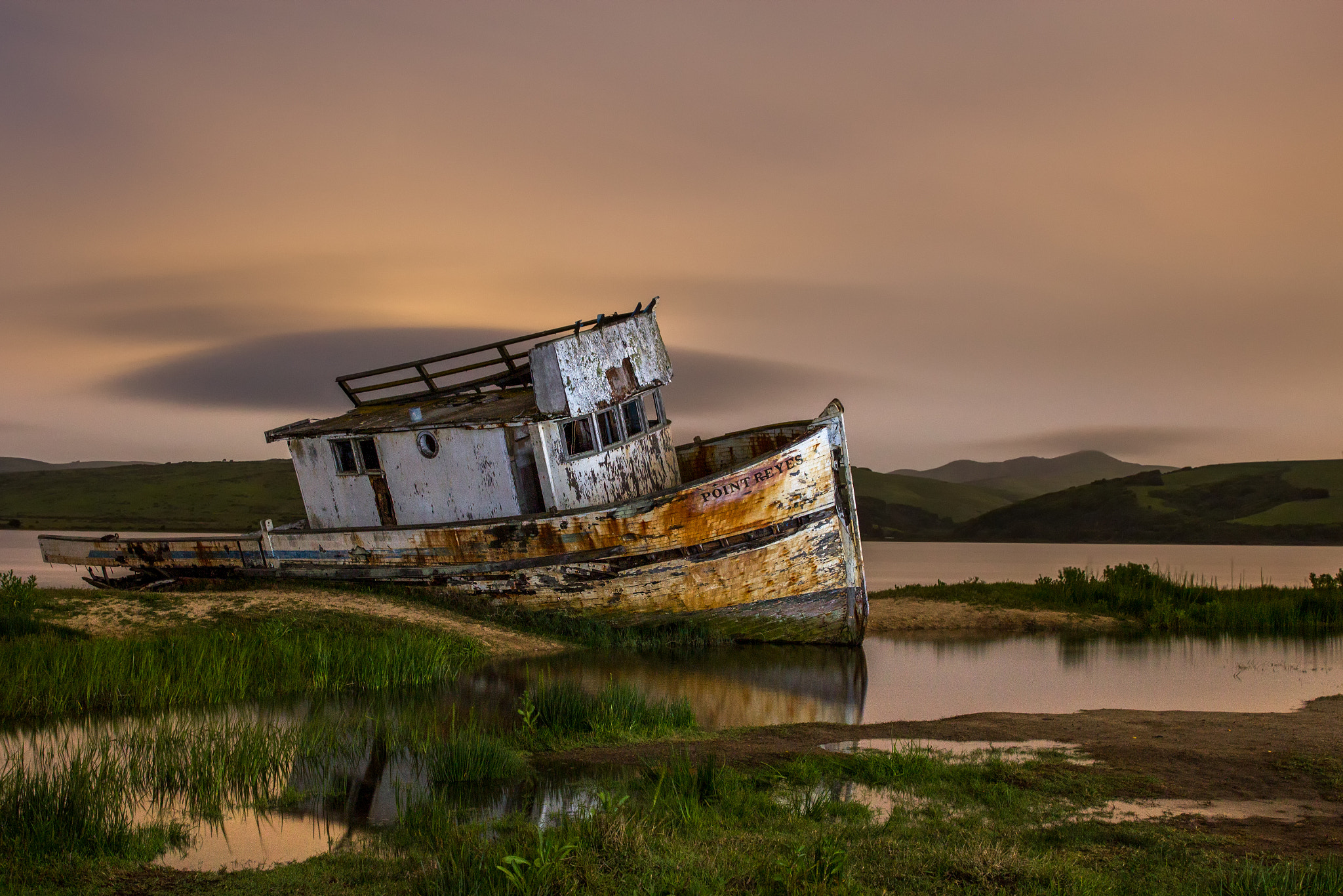 Canon EF 24-70mm F2.8L II USM sample photo. Shipwreck photography